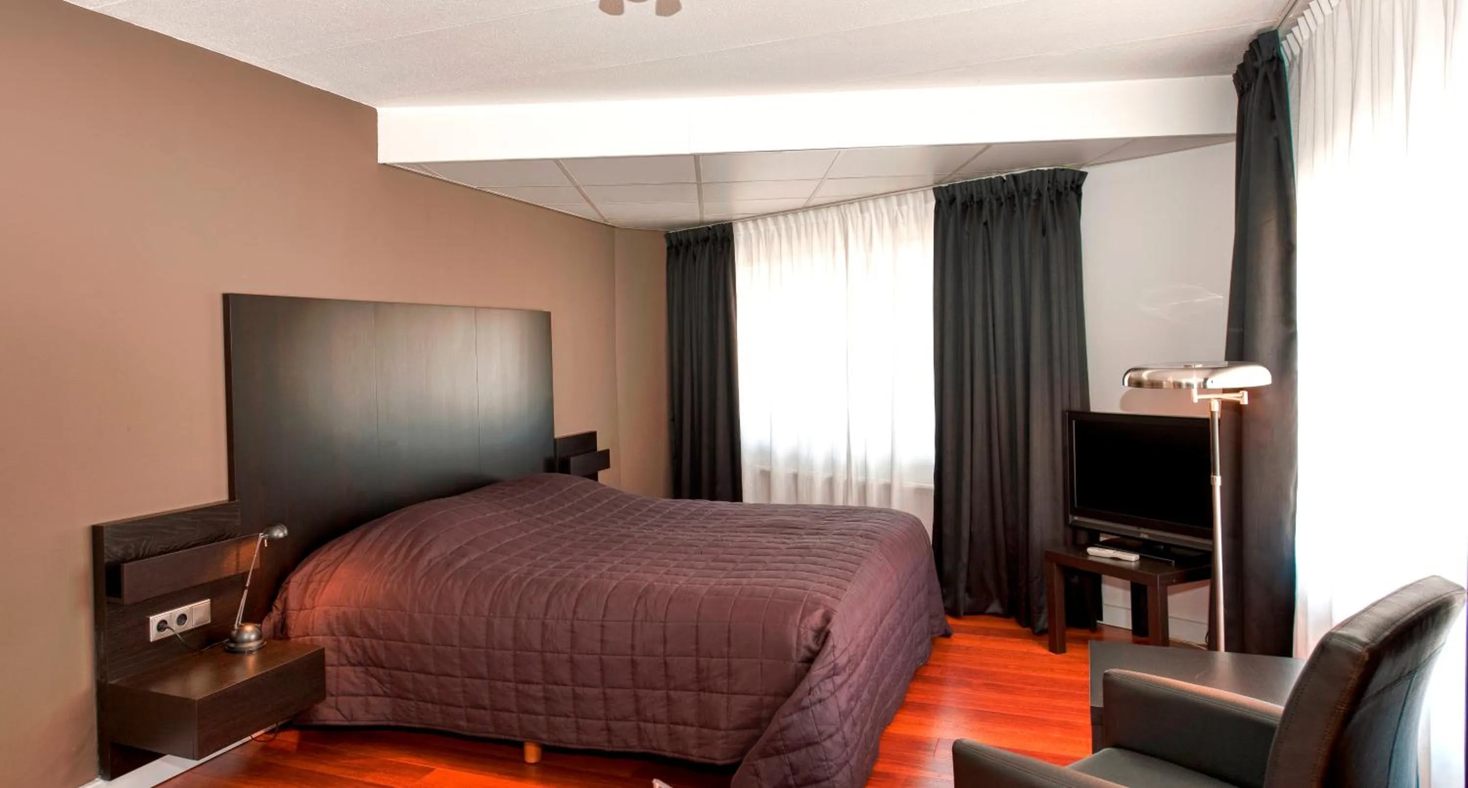 Bed in City Hotel Bergen op Zoom