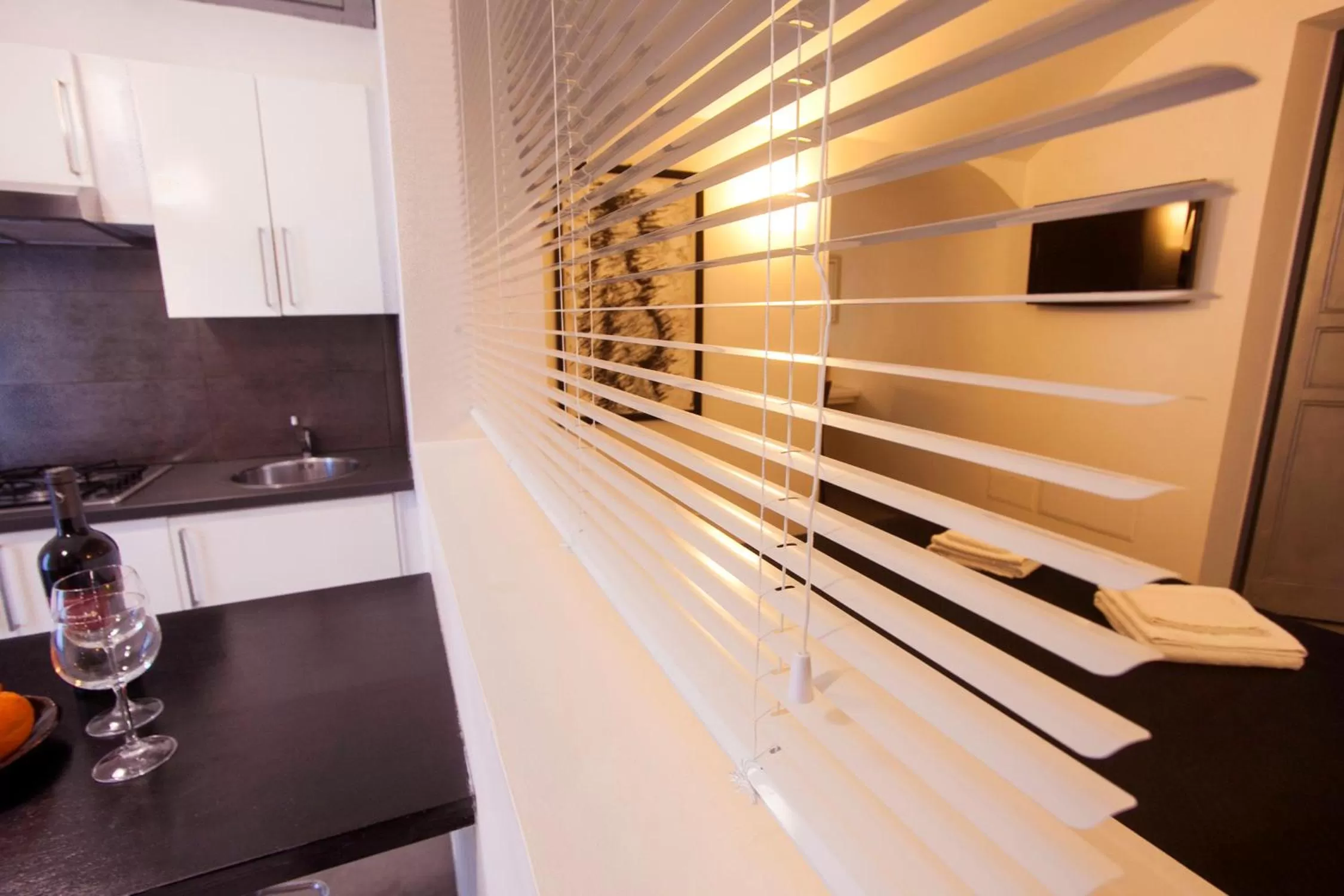 Kitchen or kitchenette in Villino Erminia - Seaside Art b&b