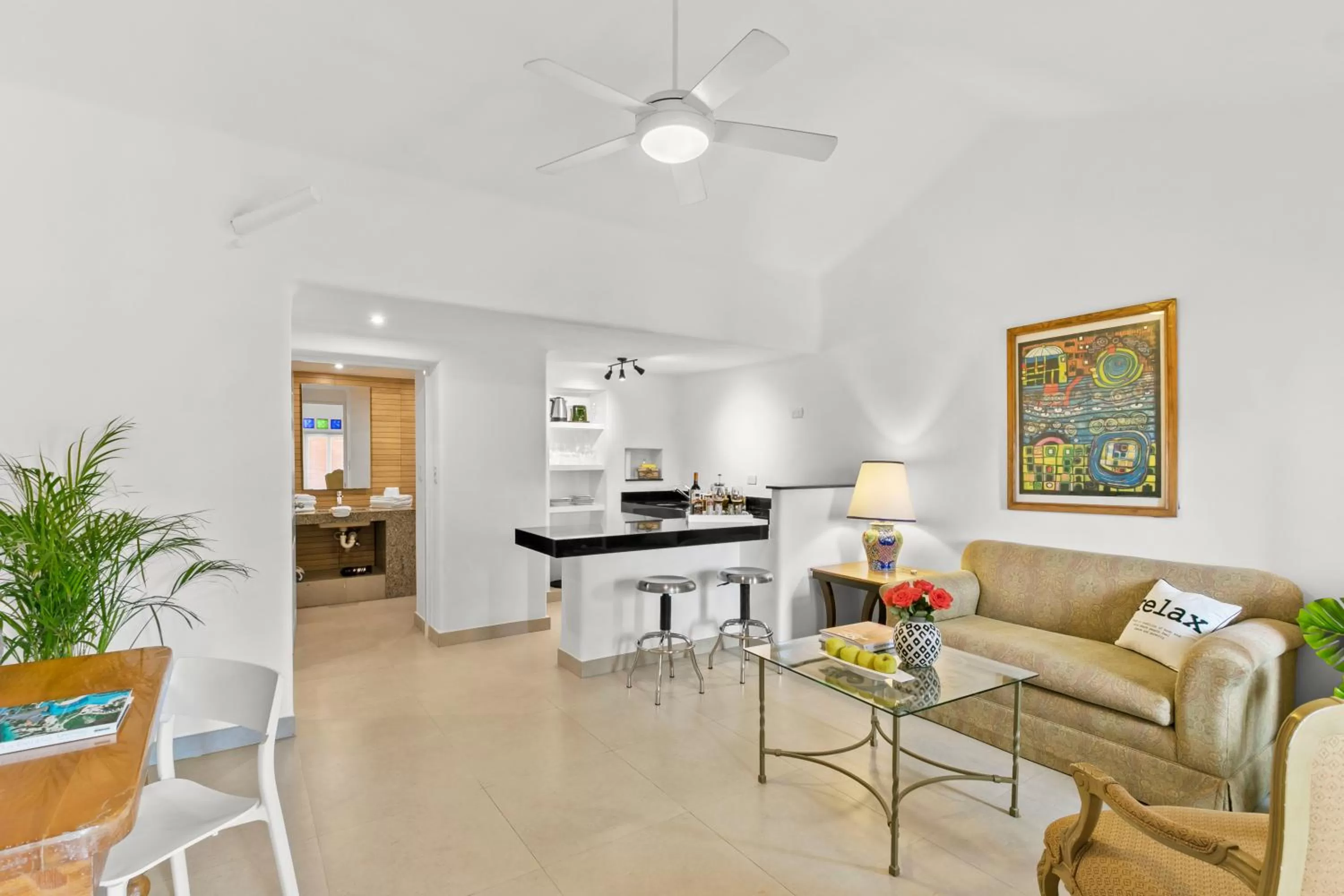 Living room in Casa Tortugas Boutique Hotel - A Hidden Gem in Cancun