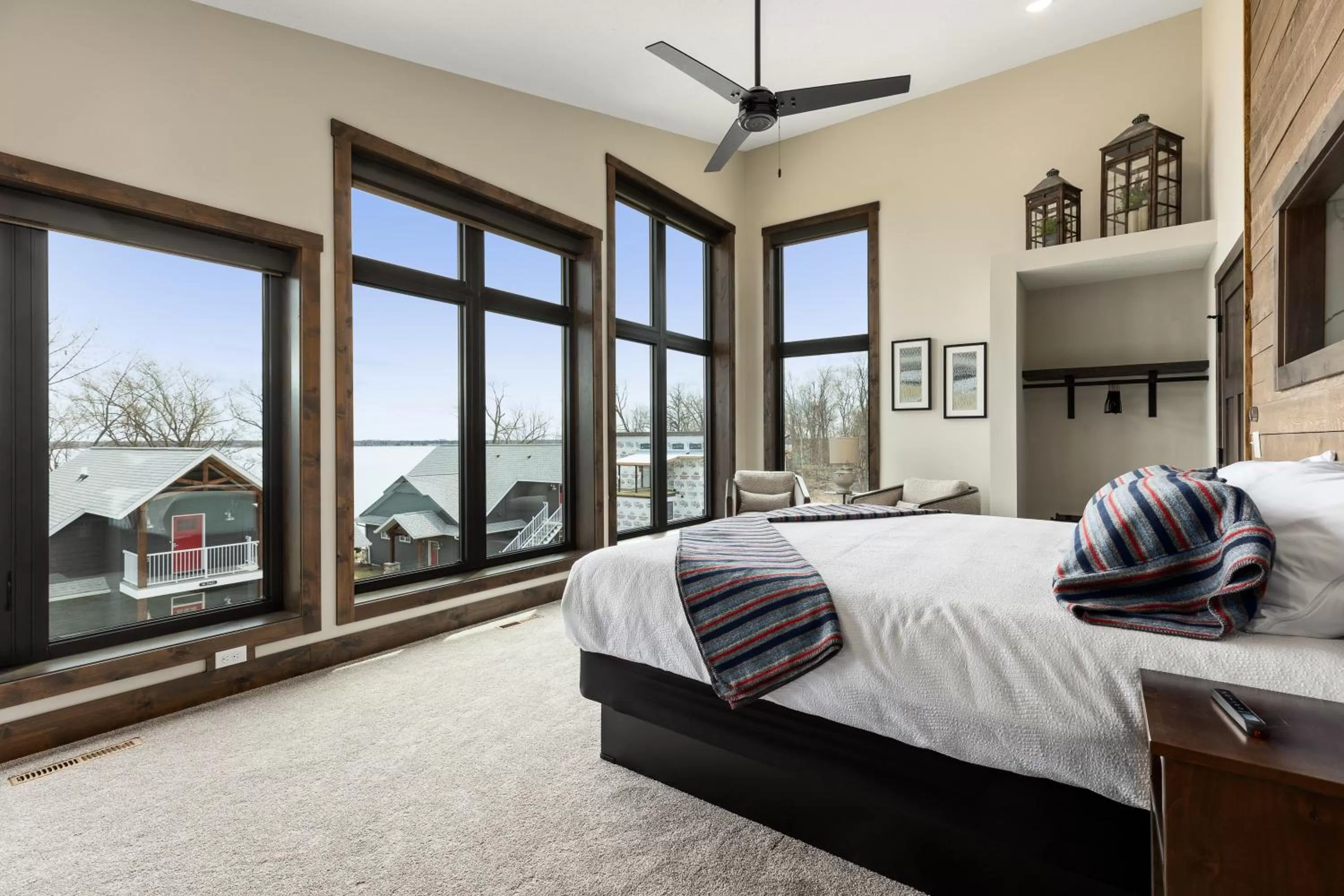 Bed in Quarterdeck Resort