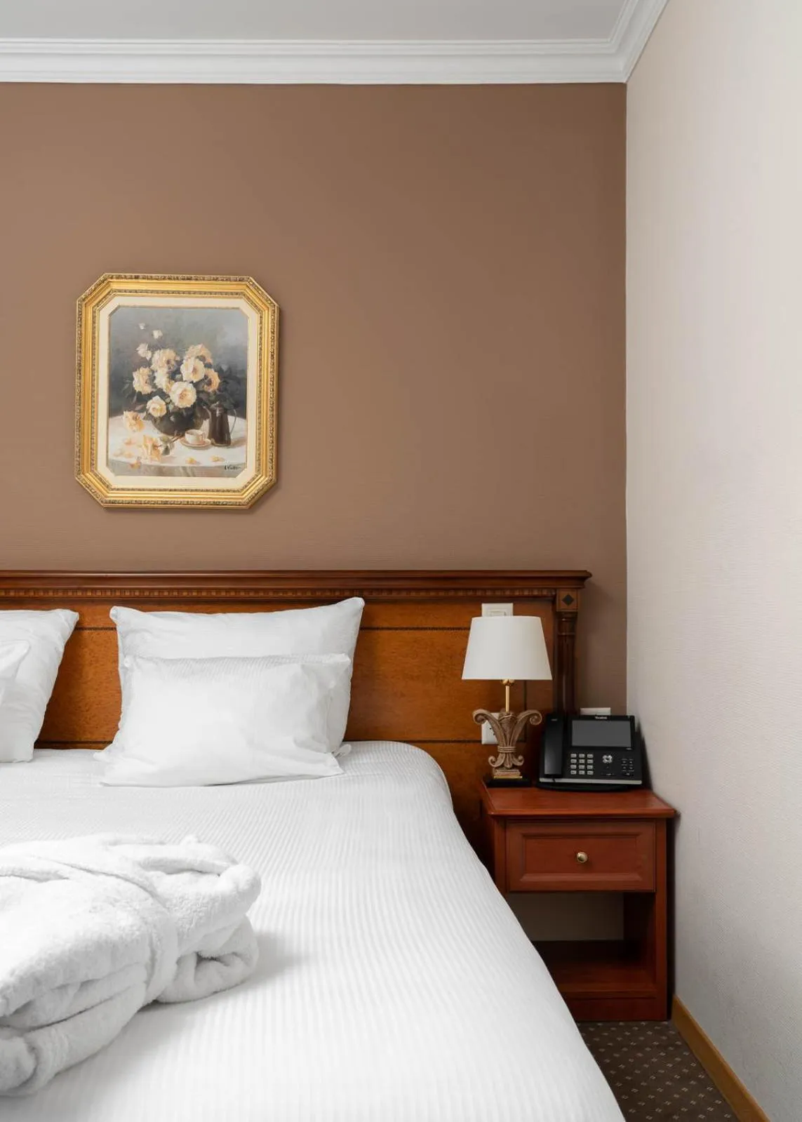 Bed in Hotel Le Rive