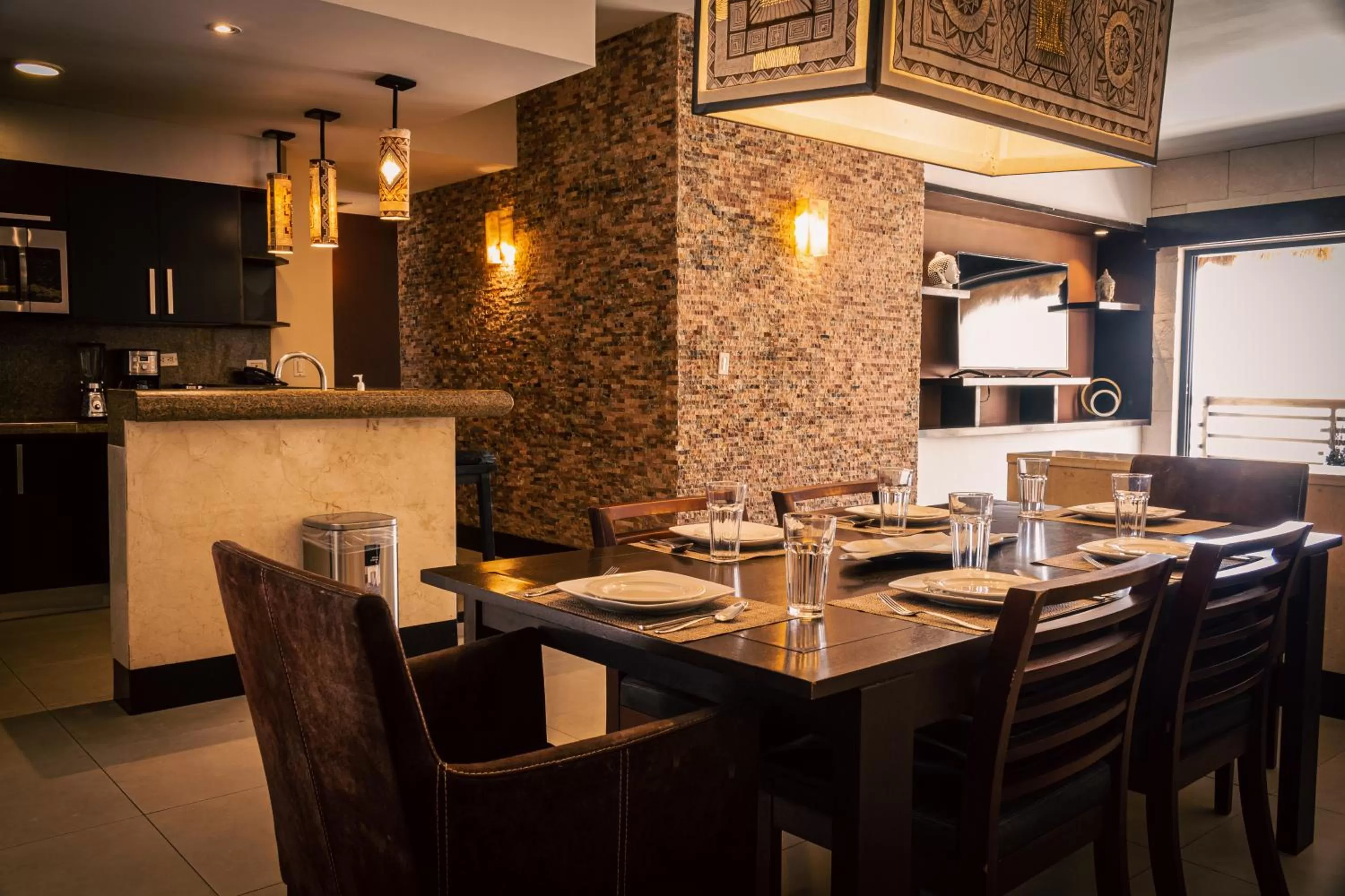 Restaurant/Places to Eat in Aldea Thai