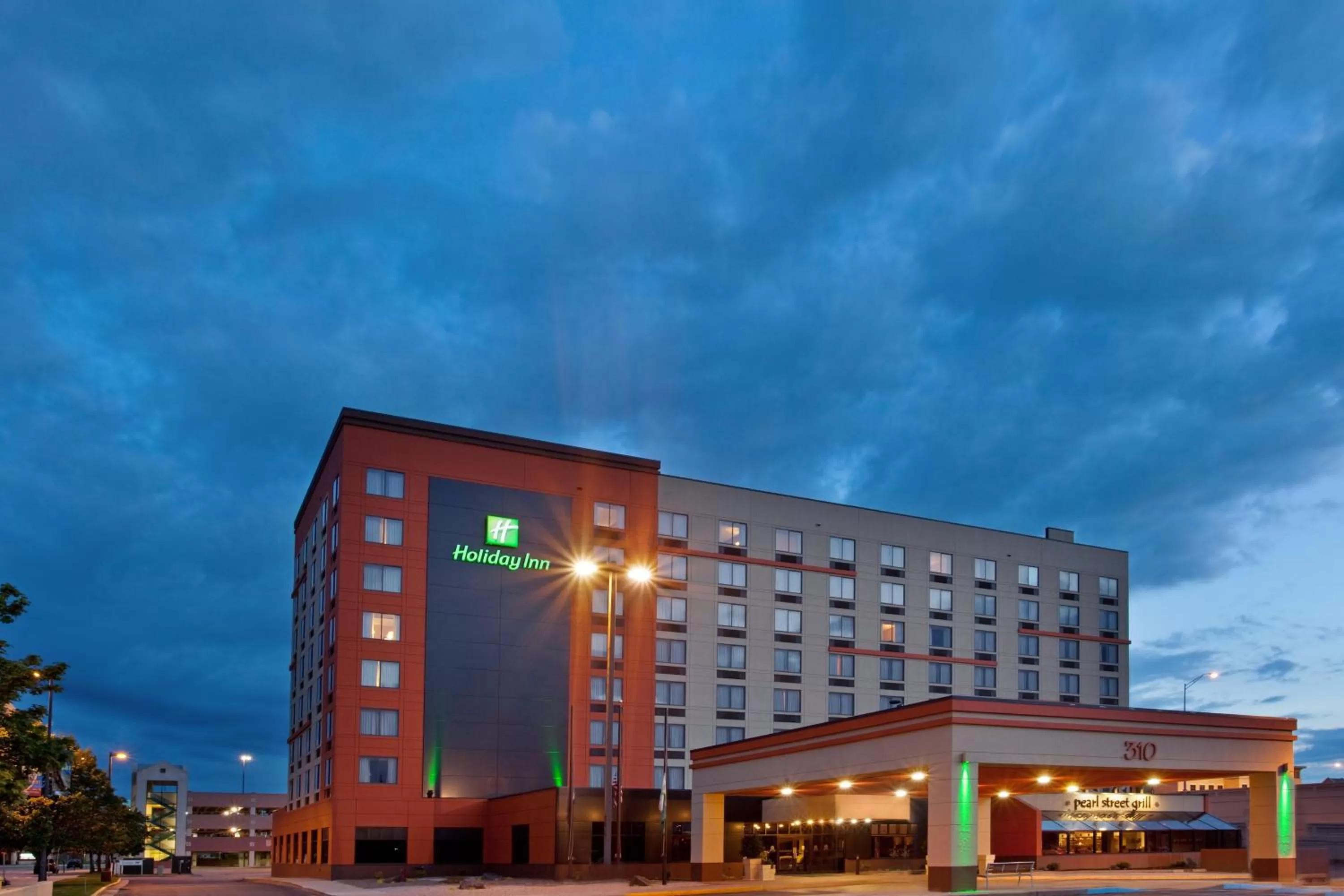 Property building in Holiday Inn Grand Rapids Downtown by IHG