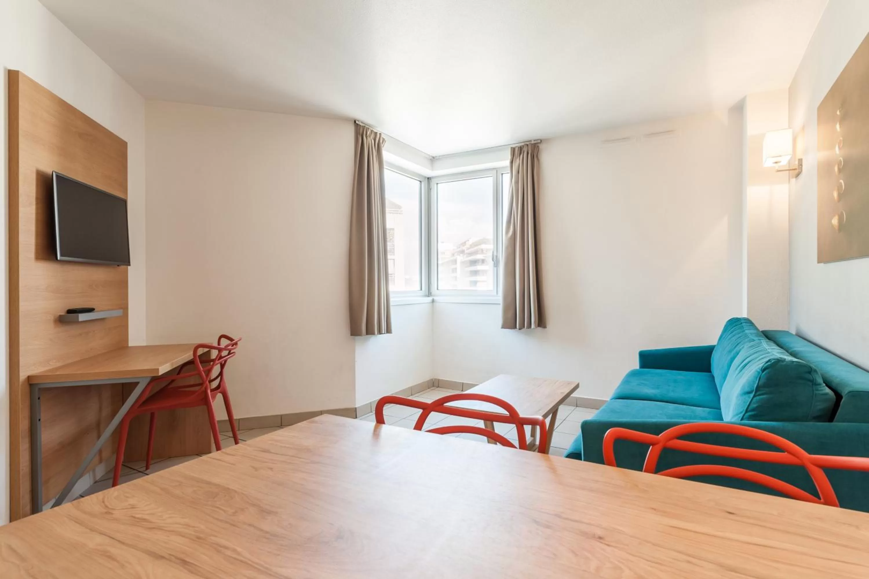 TV and multimedia in Residhotel Le Grand Prado