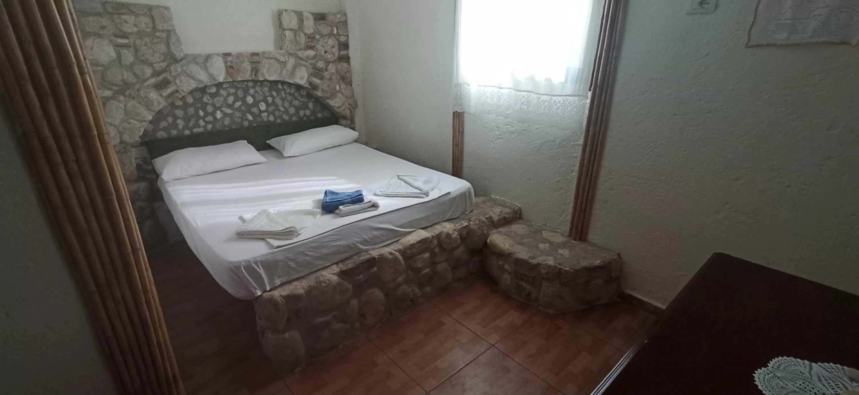 Bed in Maxola's Dream Orikum