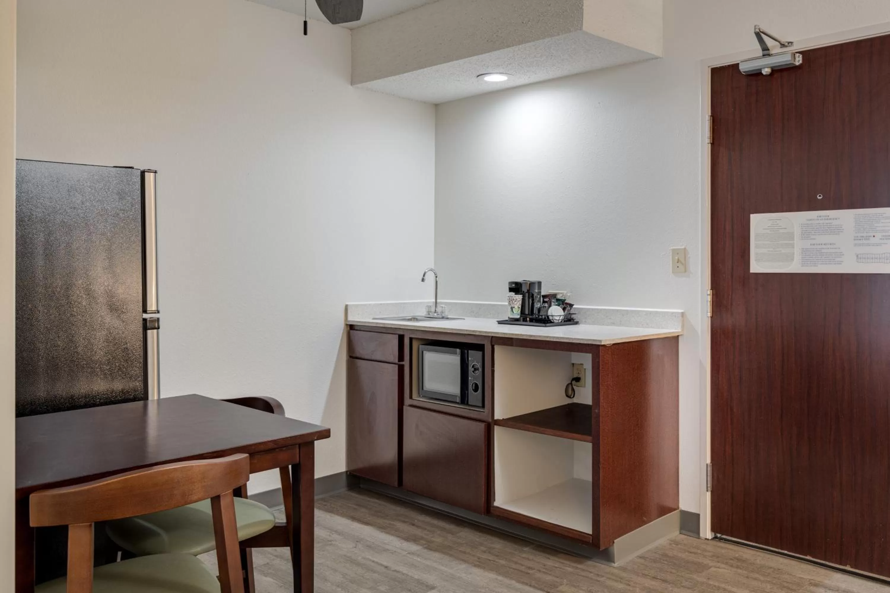 Kitchen or kitchenette in MySuites Lawton