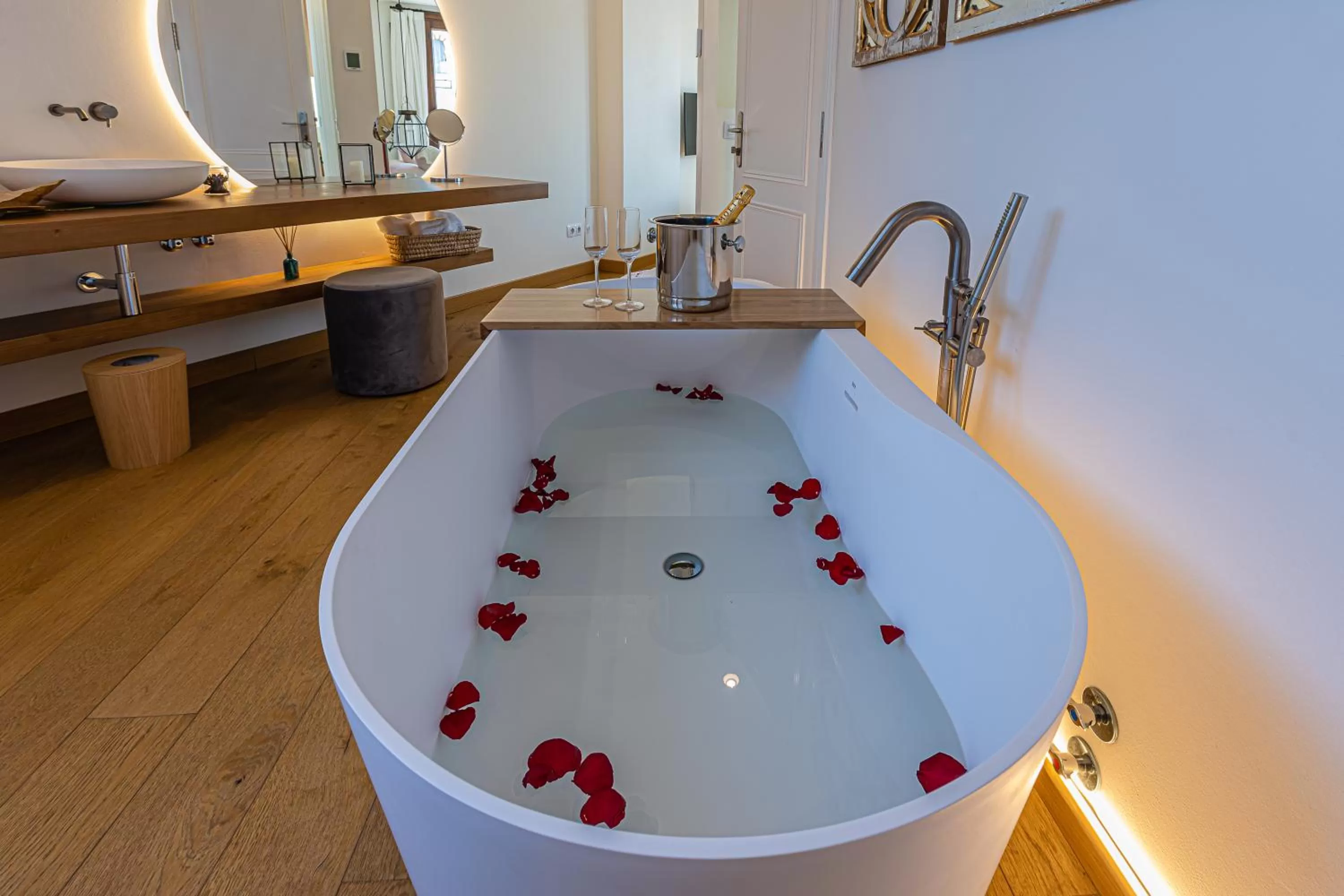 Decorative detail in La Ermita Suites - Único Hotel Monumento de Córdoba