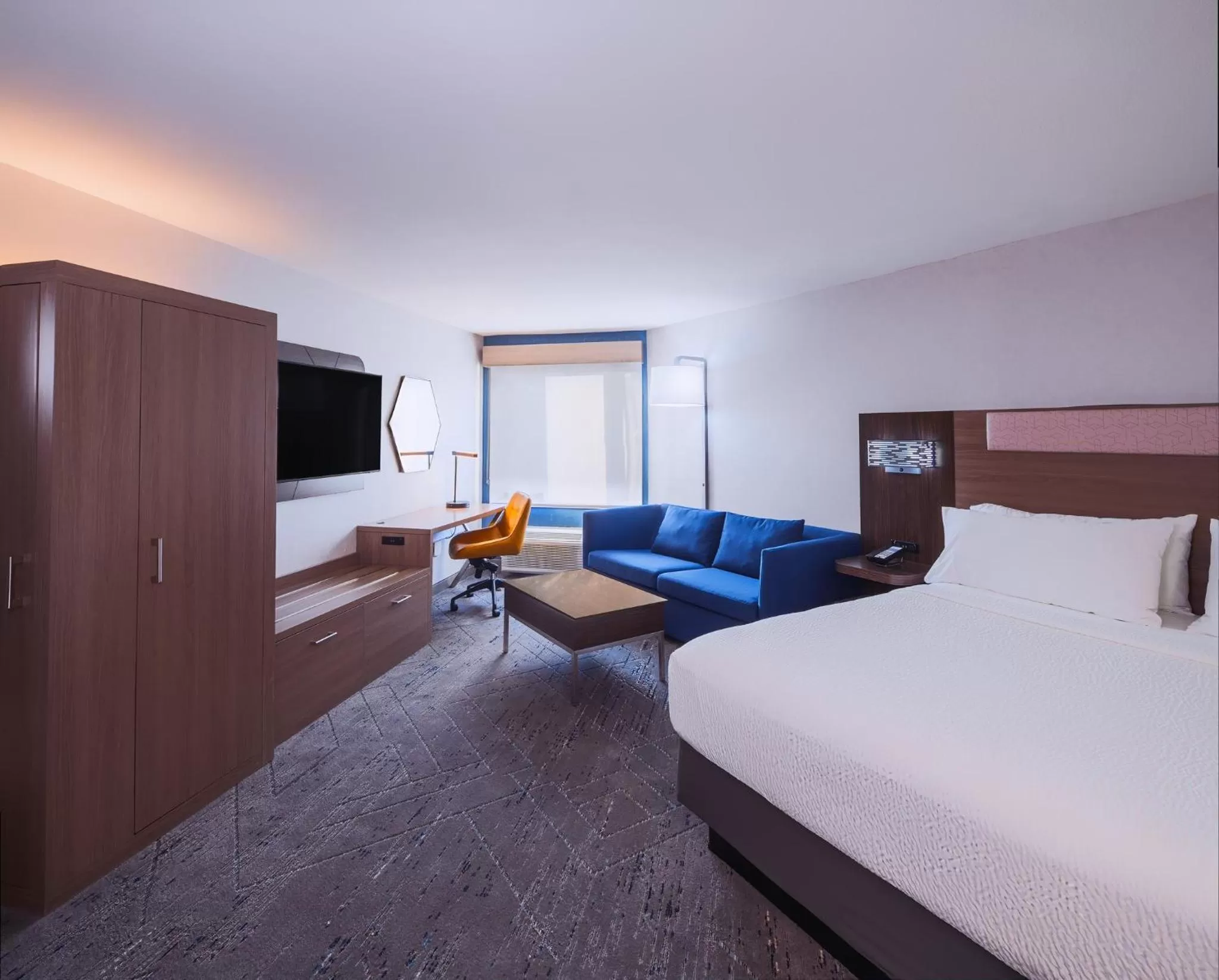 Photo of the whole room, Bed in Holiday Inn Express La Mesa Near SDSU by IHG