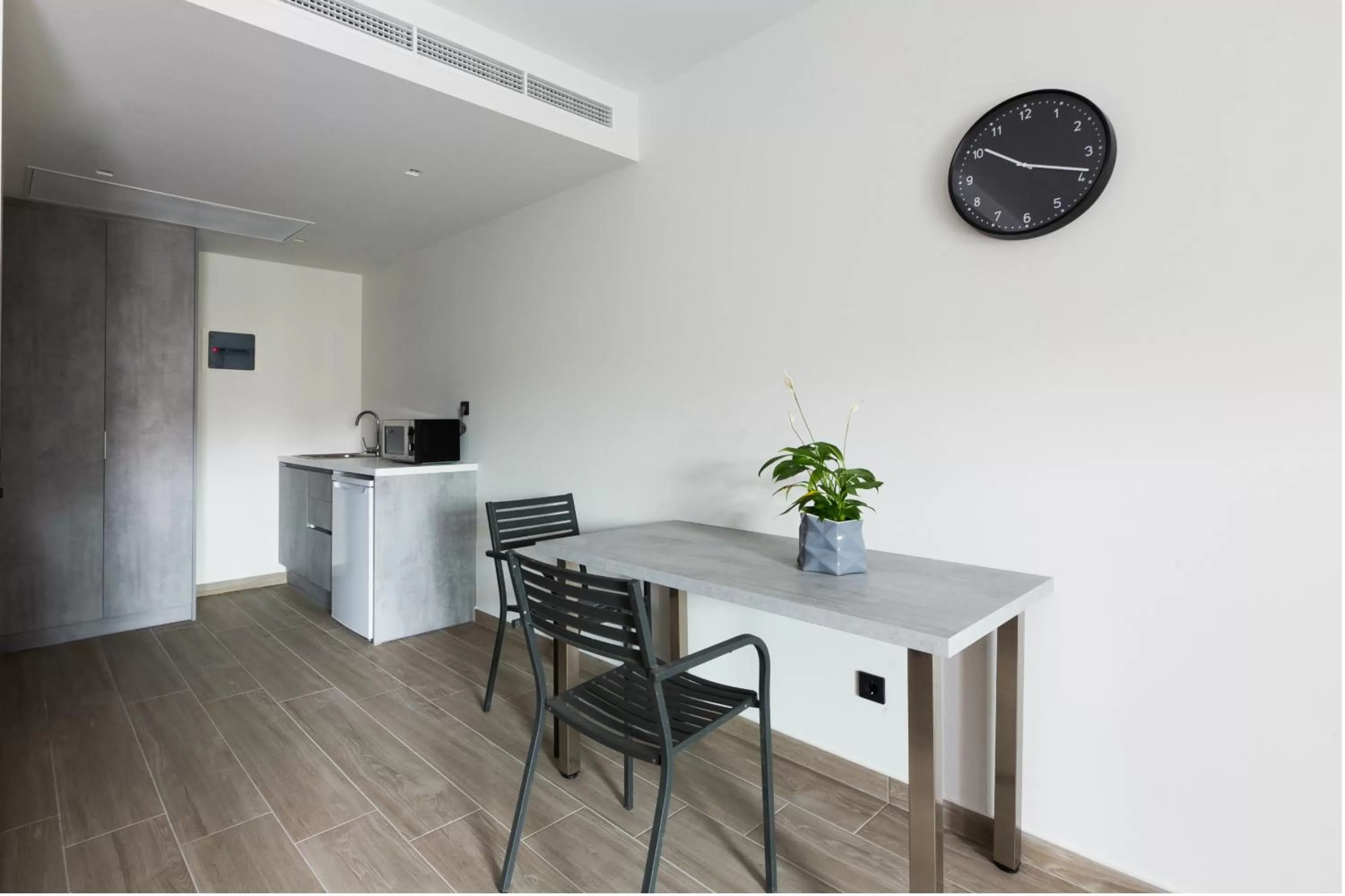 Dining area in Athenian Central Apartments