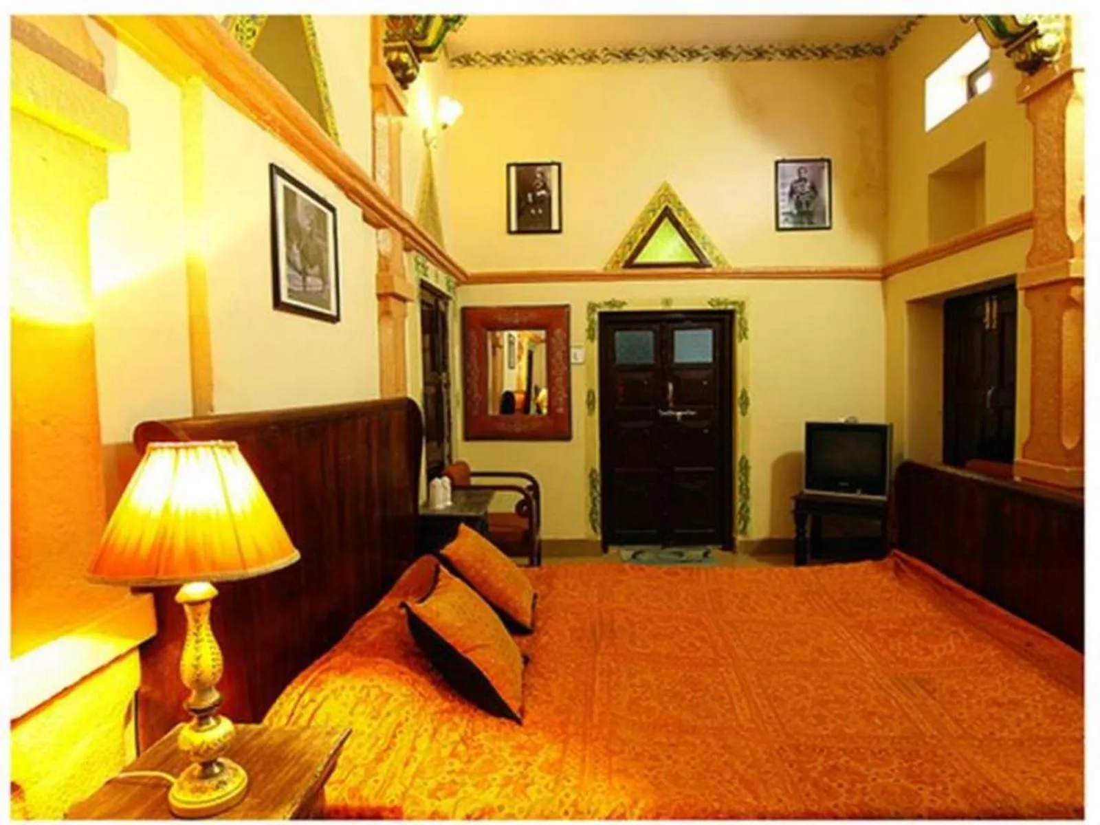 Bedroom, Bed in Krishna Prakash Heritage Haveli