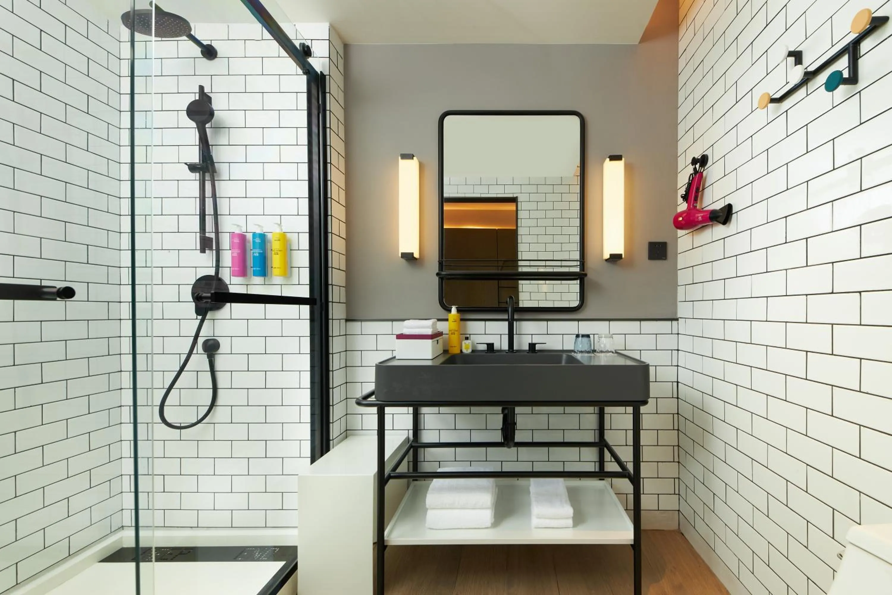 Property building in Moxy Xi'an Downtown