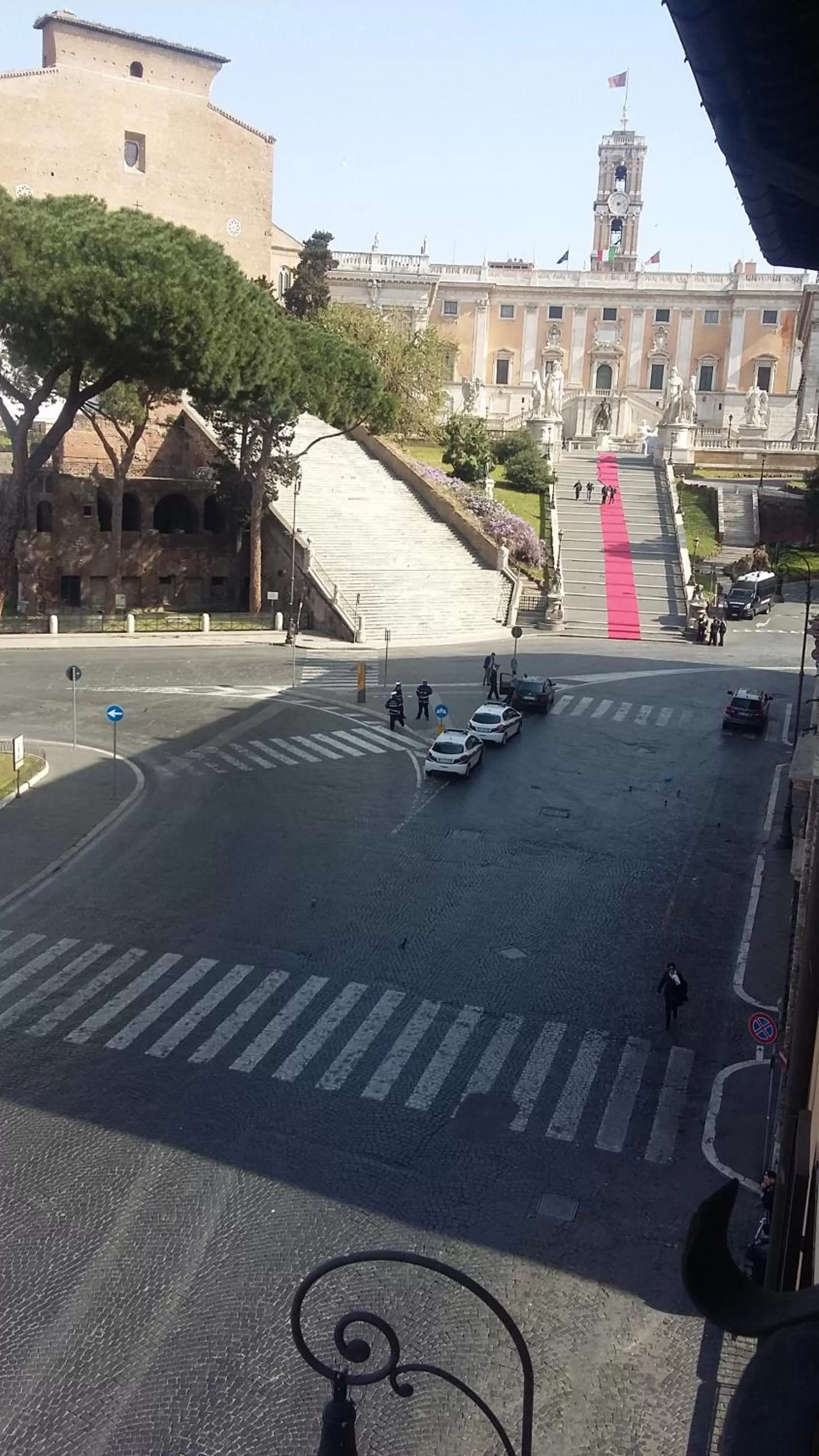 Neighbourhood in Rome Downtown Suite Bed and Breakfast Aracoeli