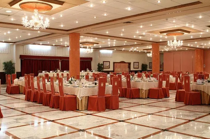 Banquet/Function facilities in Hotel Begoña Park