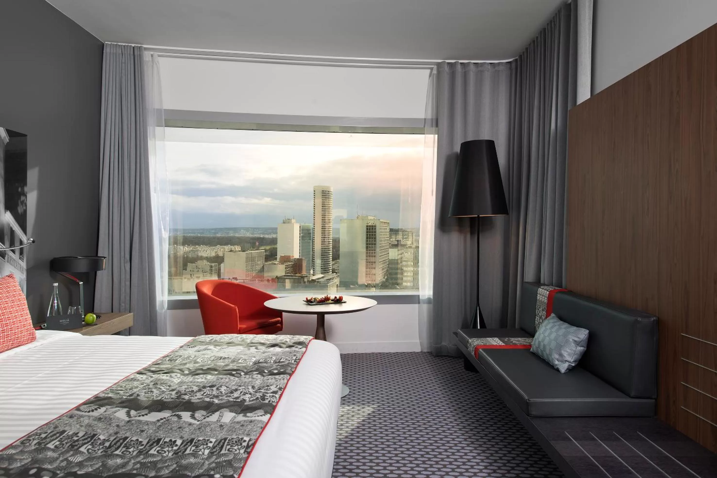 View (from property/room), Bed in Melia Paris La Defense