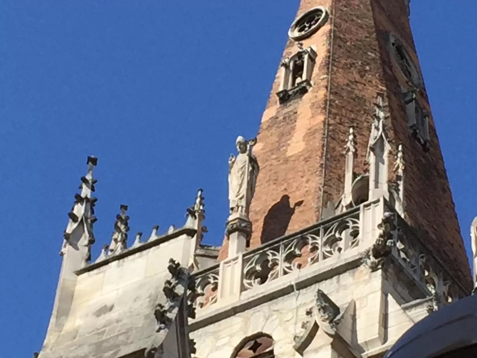 Nearby landmark in Hôtel Le Boulevardier