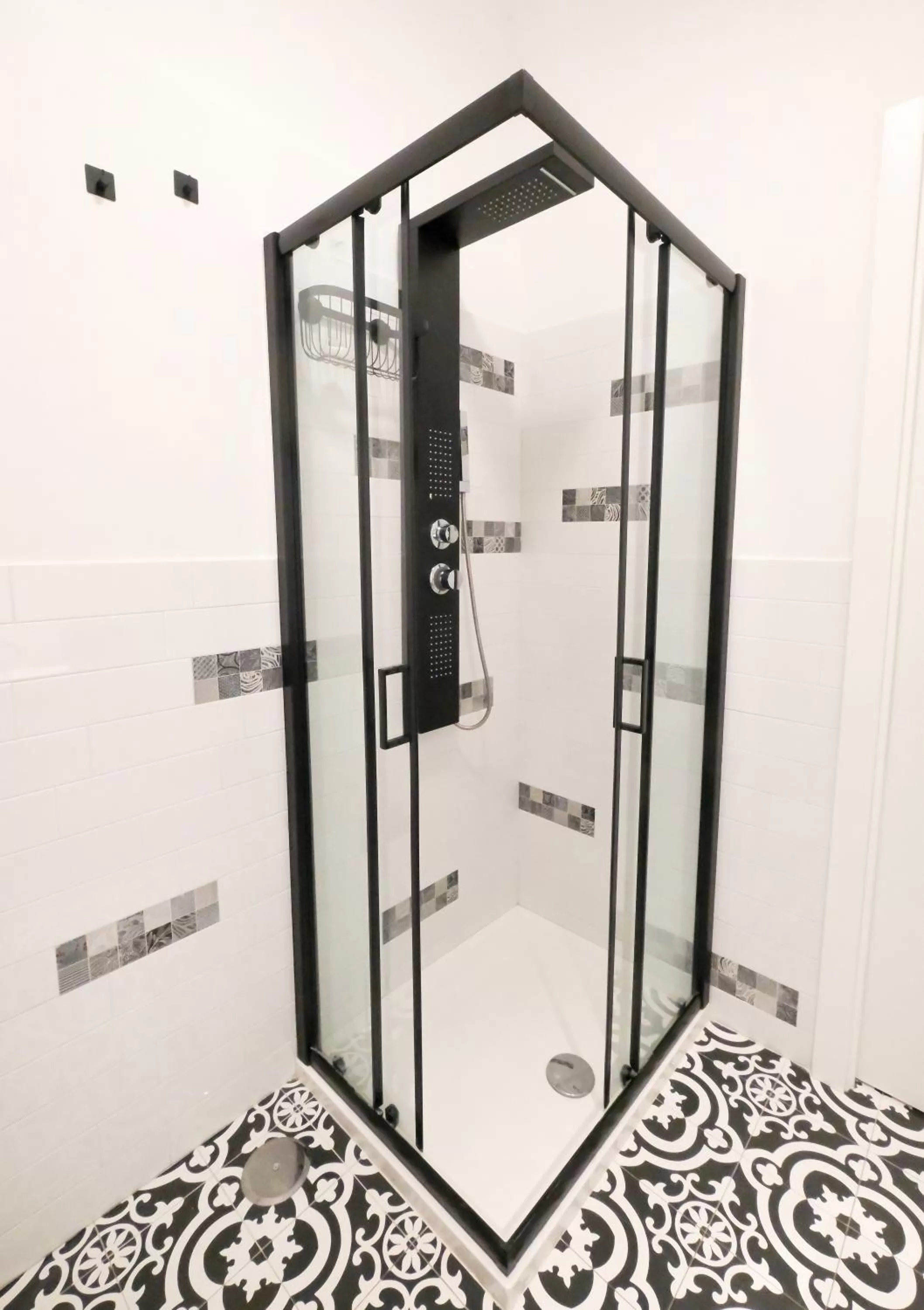 Bathroom in LH51 B&B