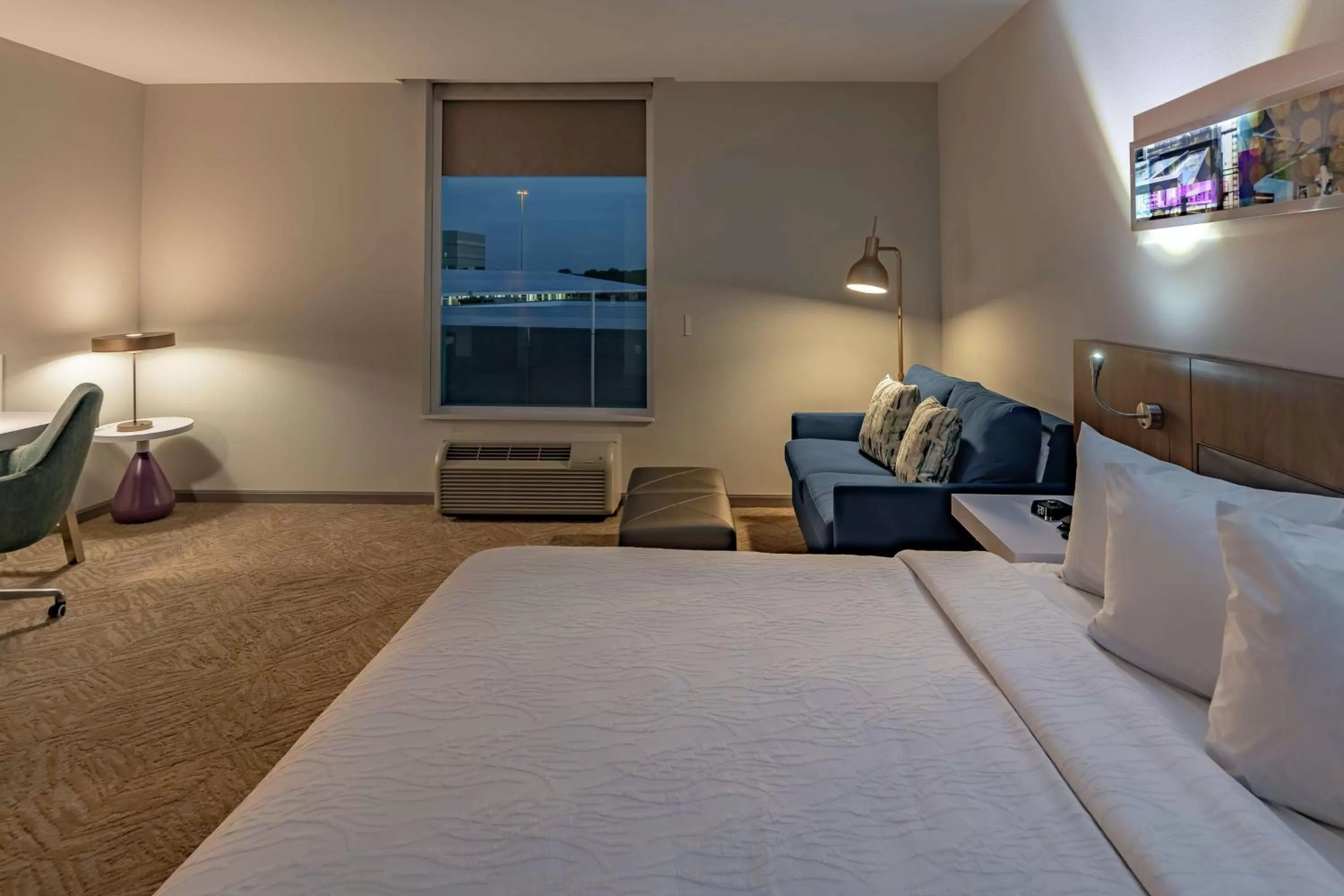 Bedroom, Bed in Hilton Garden Inn Dallas At Hurst Conference Center