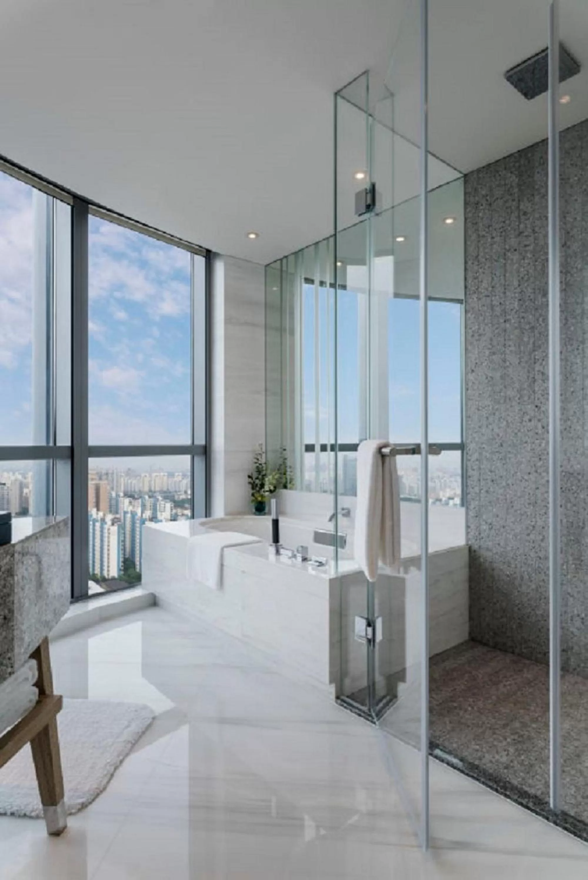 Twin Room in Hyatt Regency Shanghai Wujiaochang