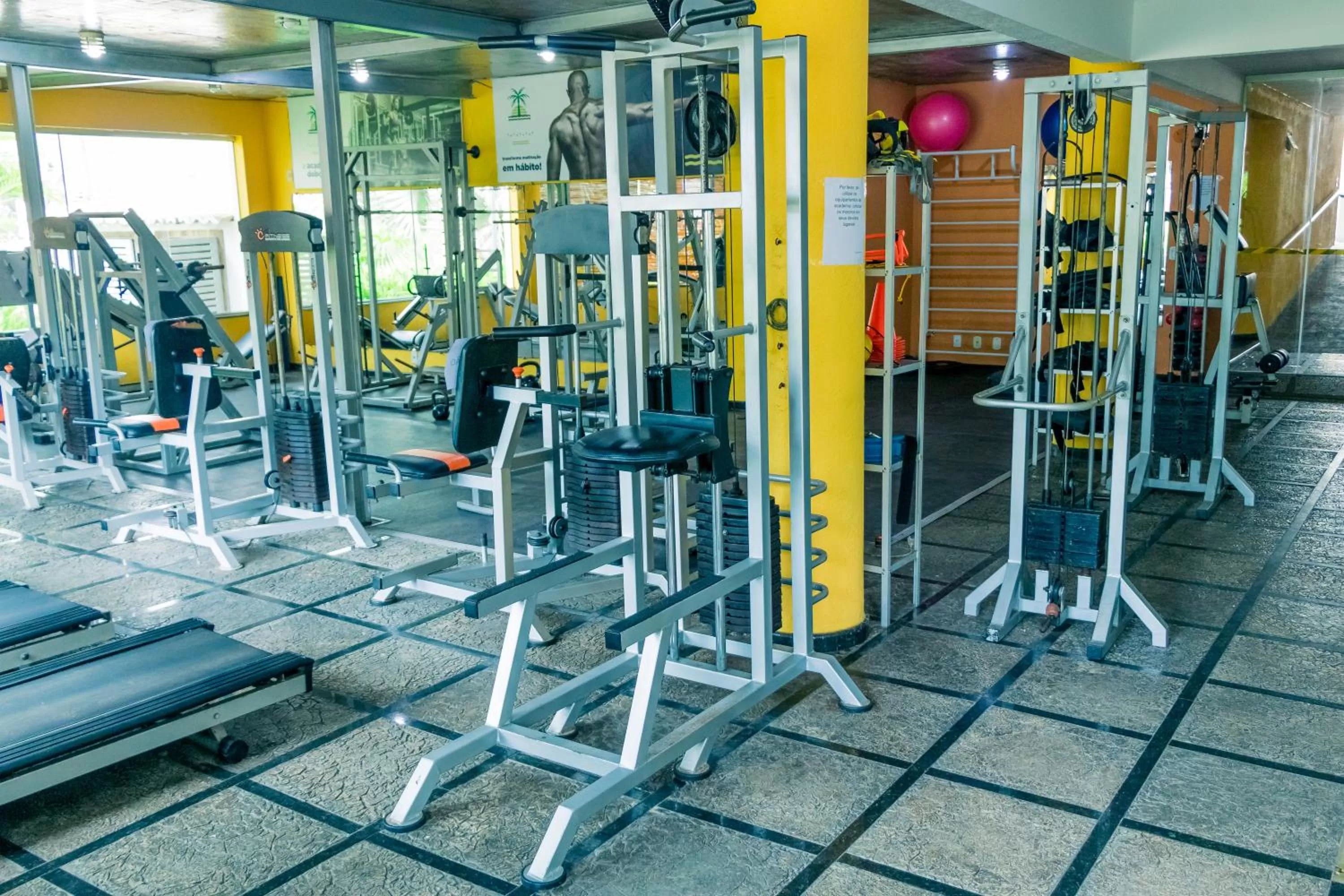 Fitness centre/facilities in Bosque do Porto Praia Hotel