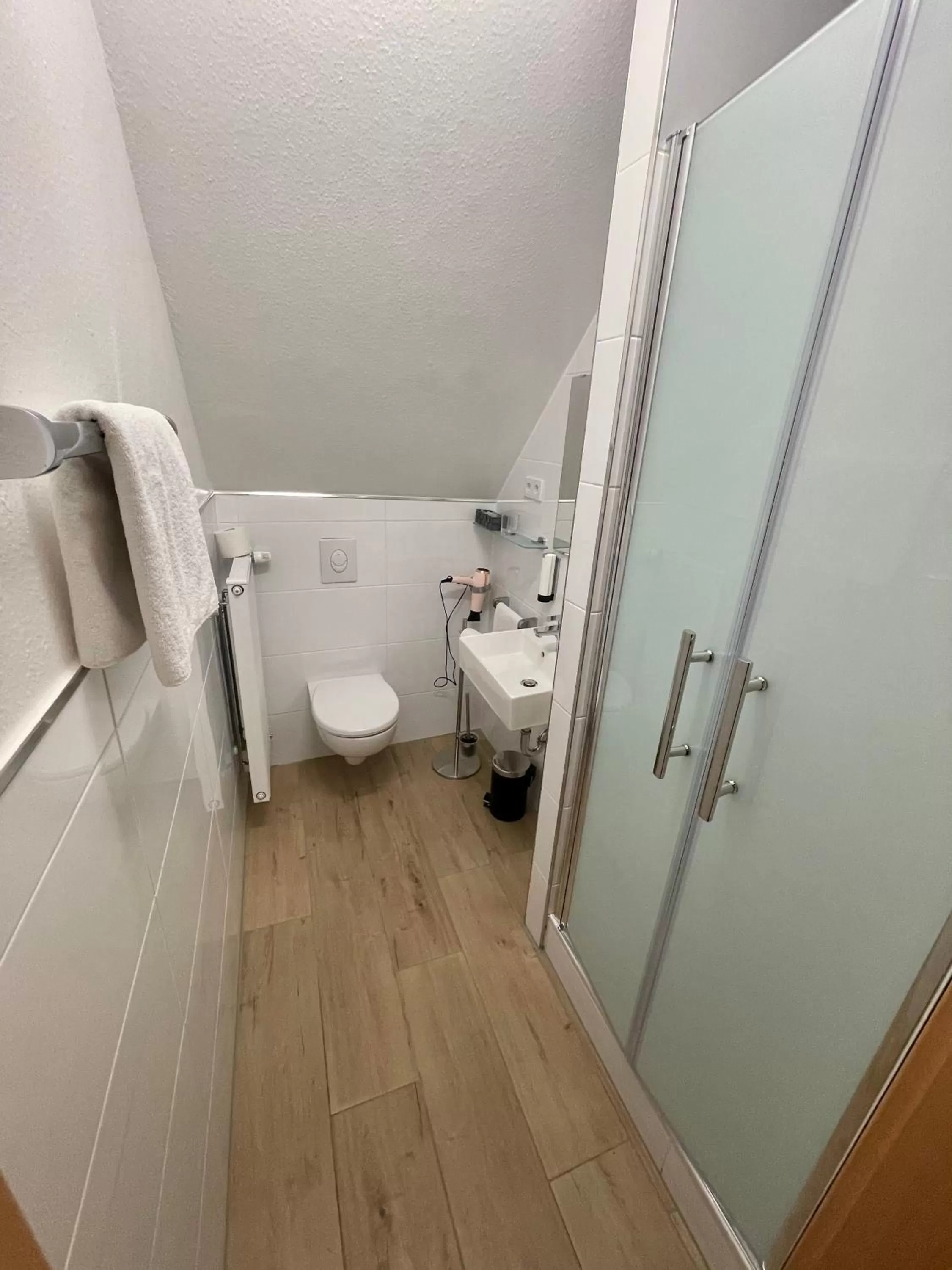 Shower in Hotel Residenz Stockstadt