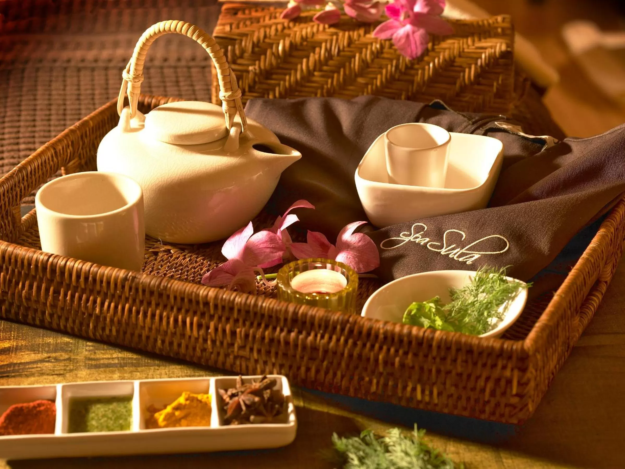 Food and drinks in Westport Plaza Hotel, Spa & Leisure