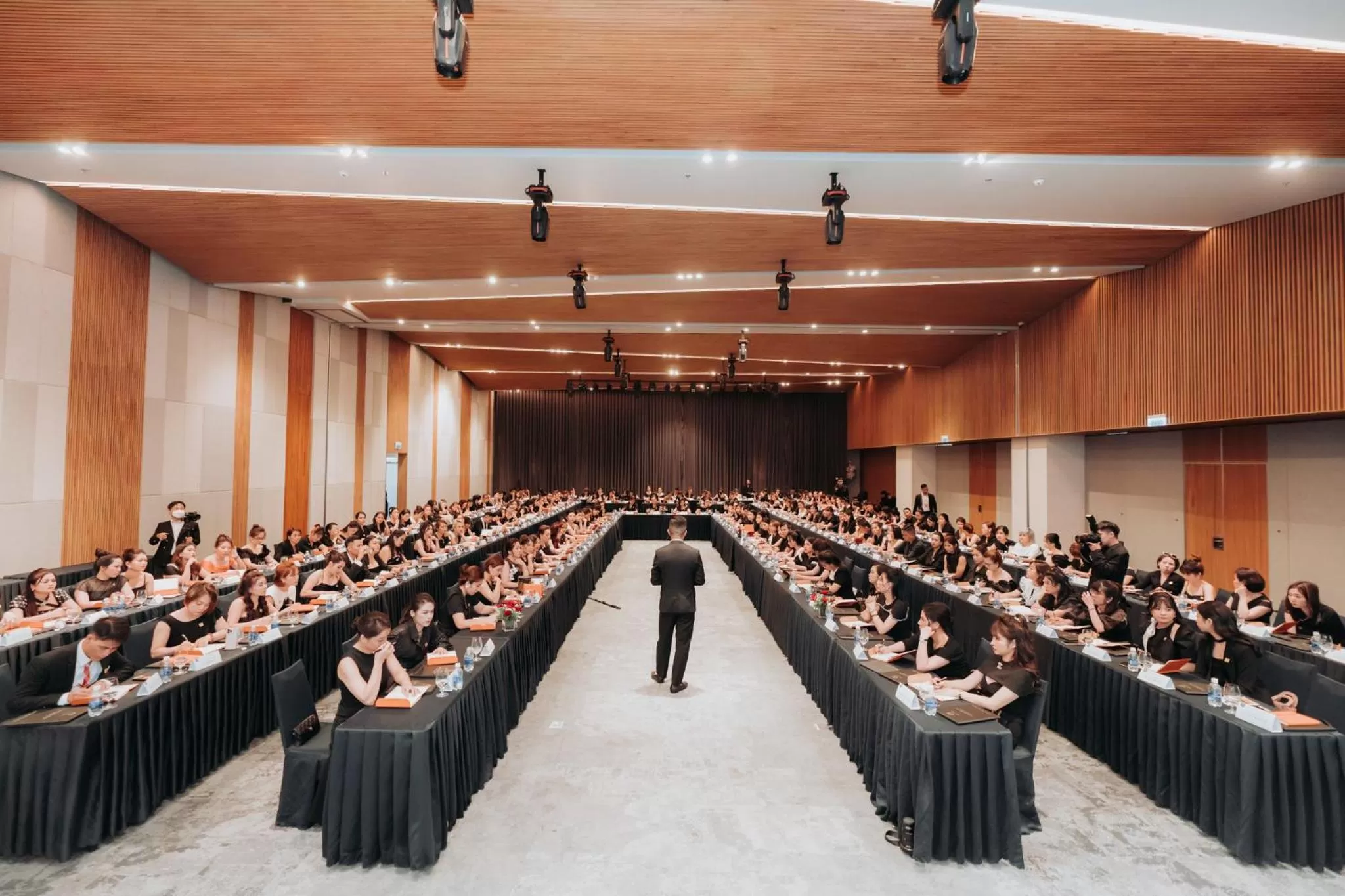 Meeting/conference room in Anya Premier Beachfront Hotel Quy Nhon