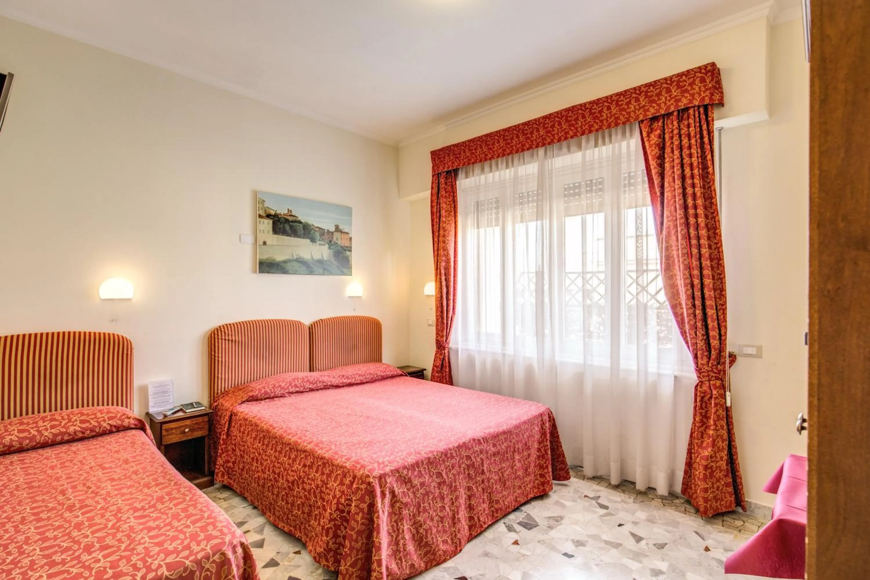 Bedroom, Bed in Domus Caracalla