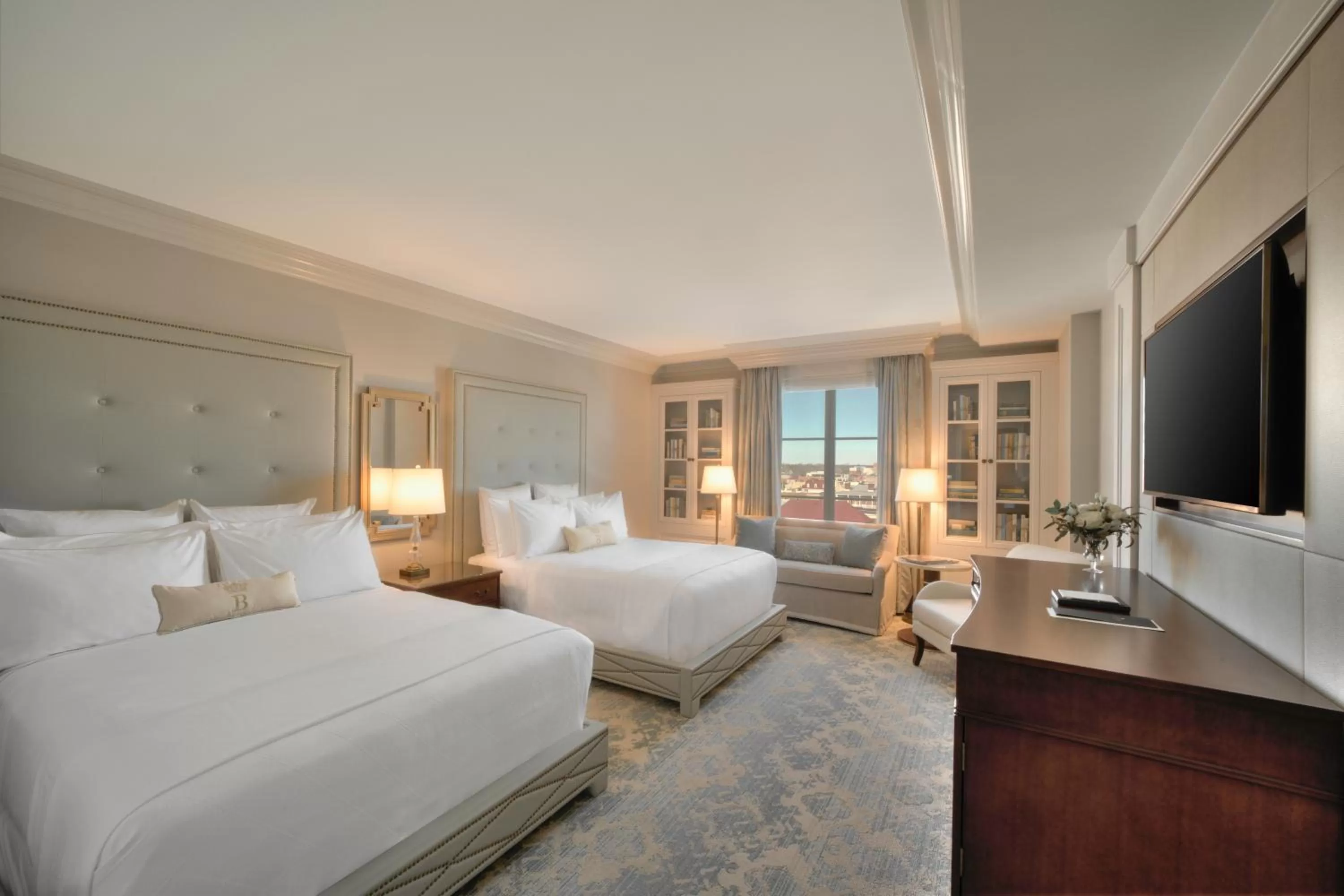 Bed in Hotel Bennett Charleston