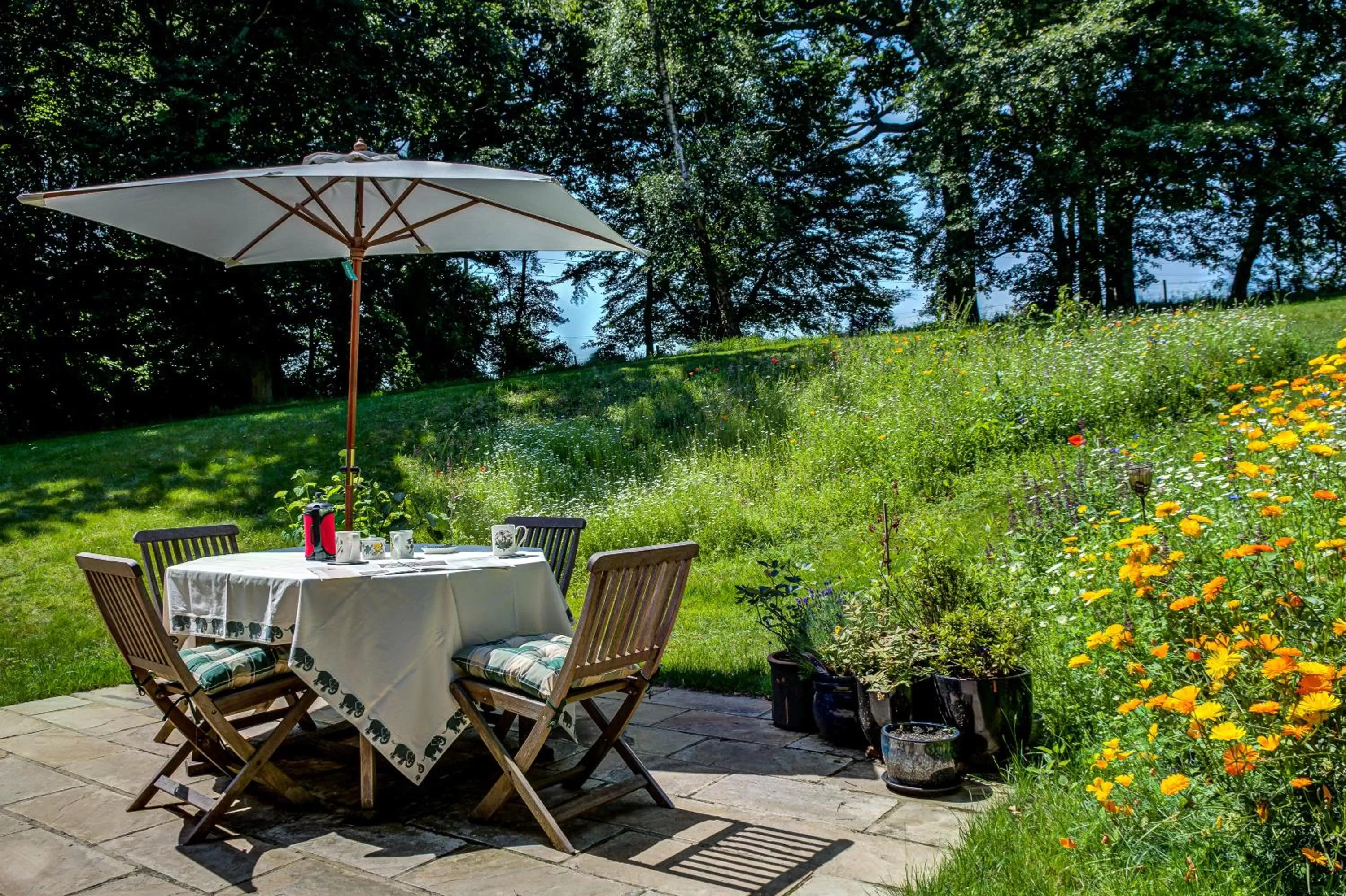 Garden in South Park Farm Barn