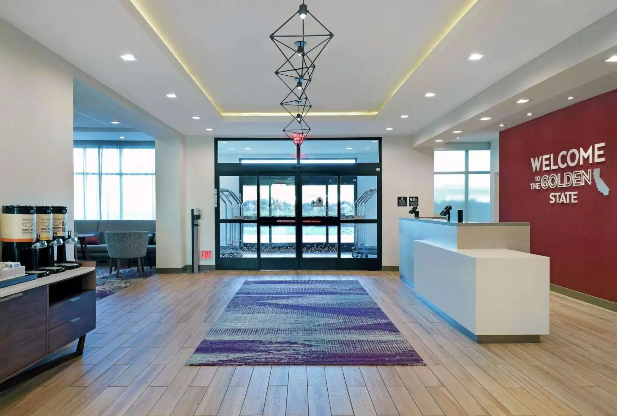 Lobby or reception in Hampton Inn Patterson, Ca