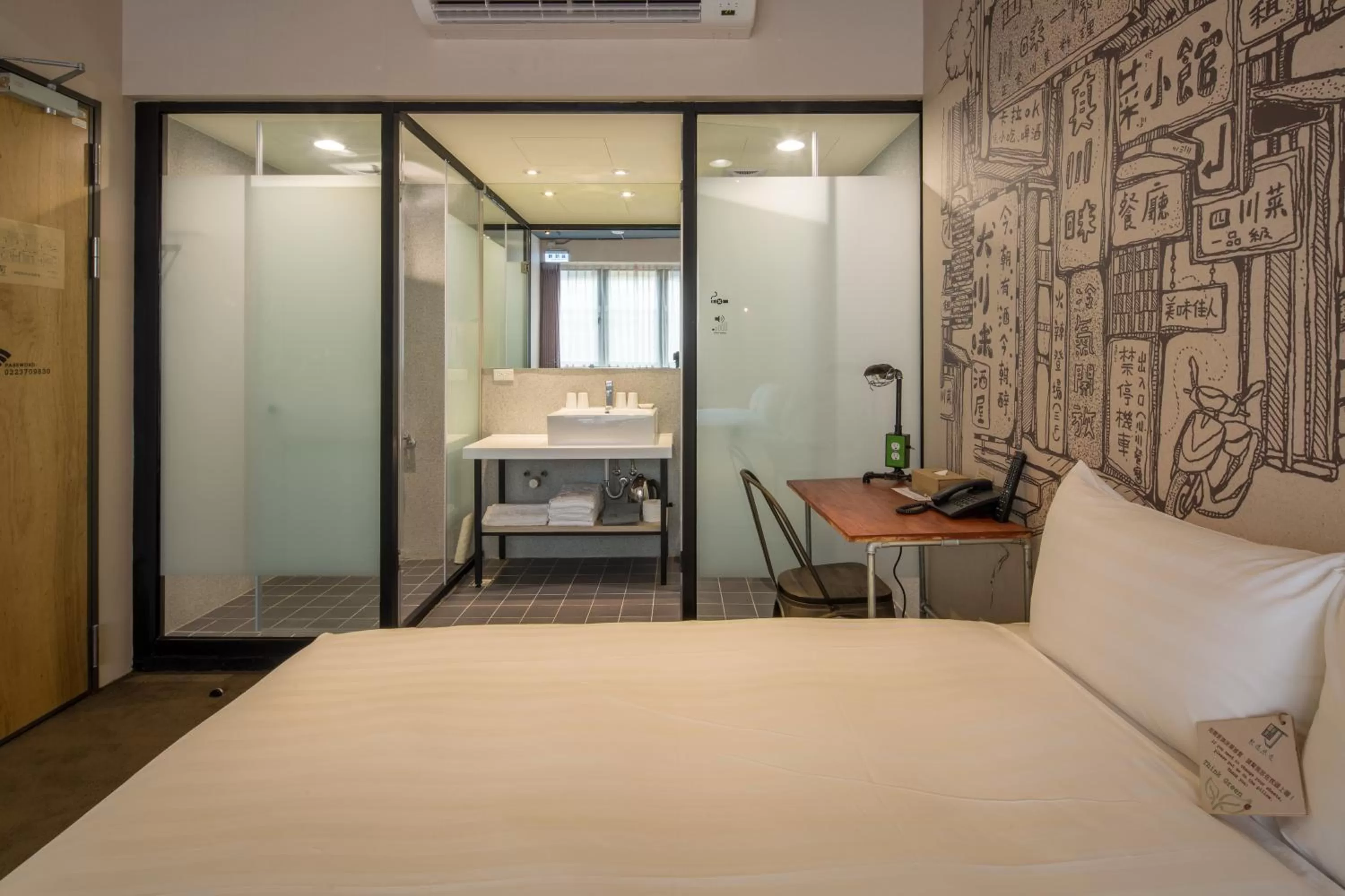 Photo of the whole room, Bed in Cho Hotel