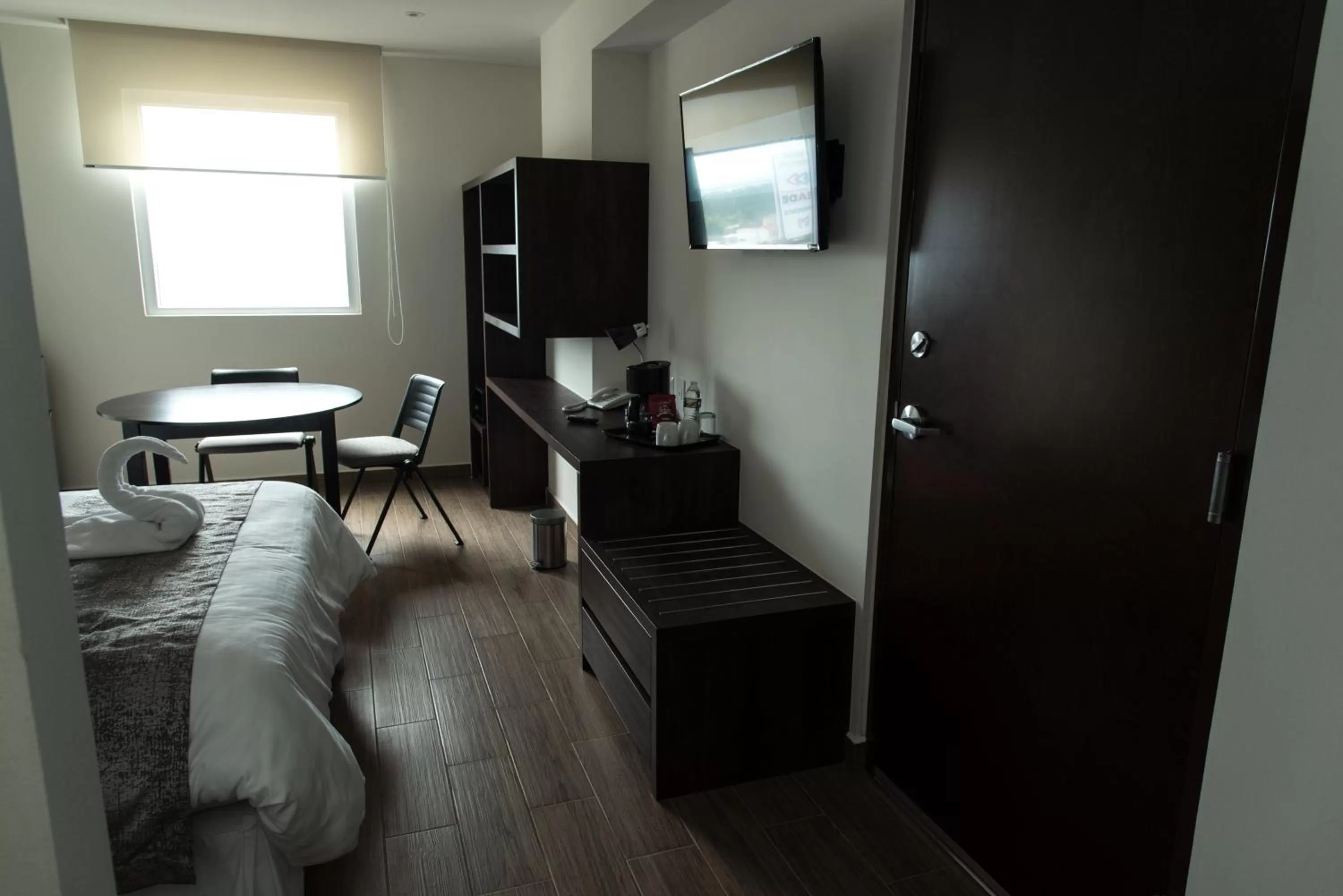 Photo of the whole room, Bed in Lithio Hotel