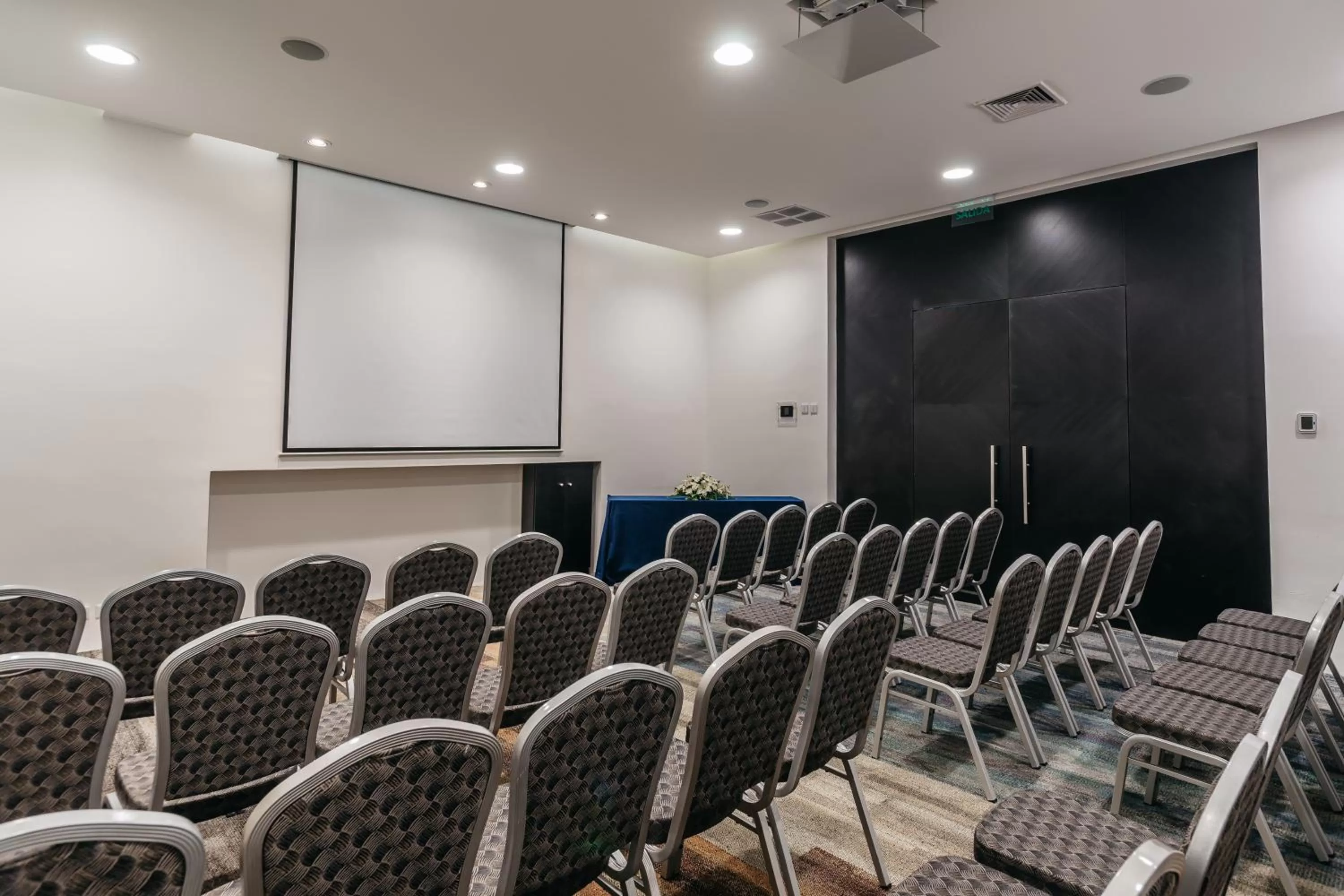 Communal lounge/ TV room in Hotel Antofagasta