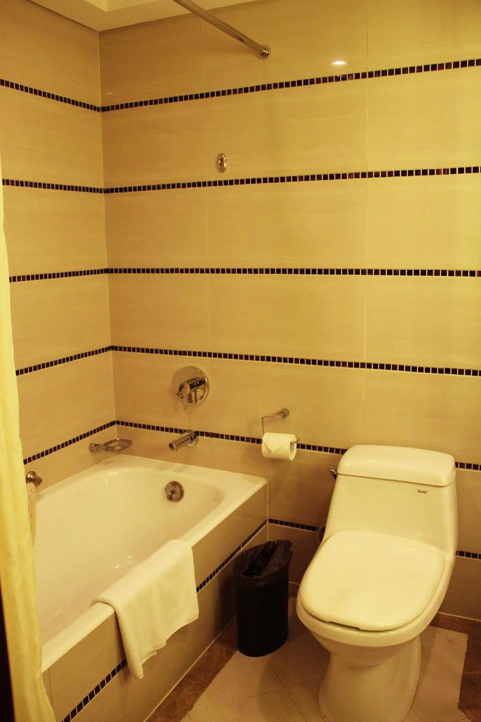 Bathroom in Merry Hotel Shanghai (Former Rendezvous Merry Hotel Shanghai)