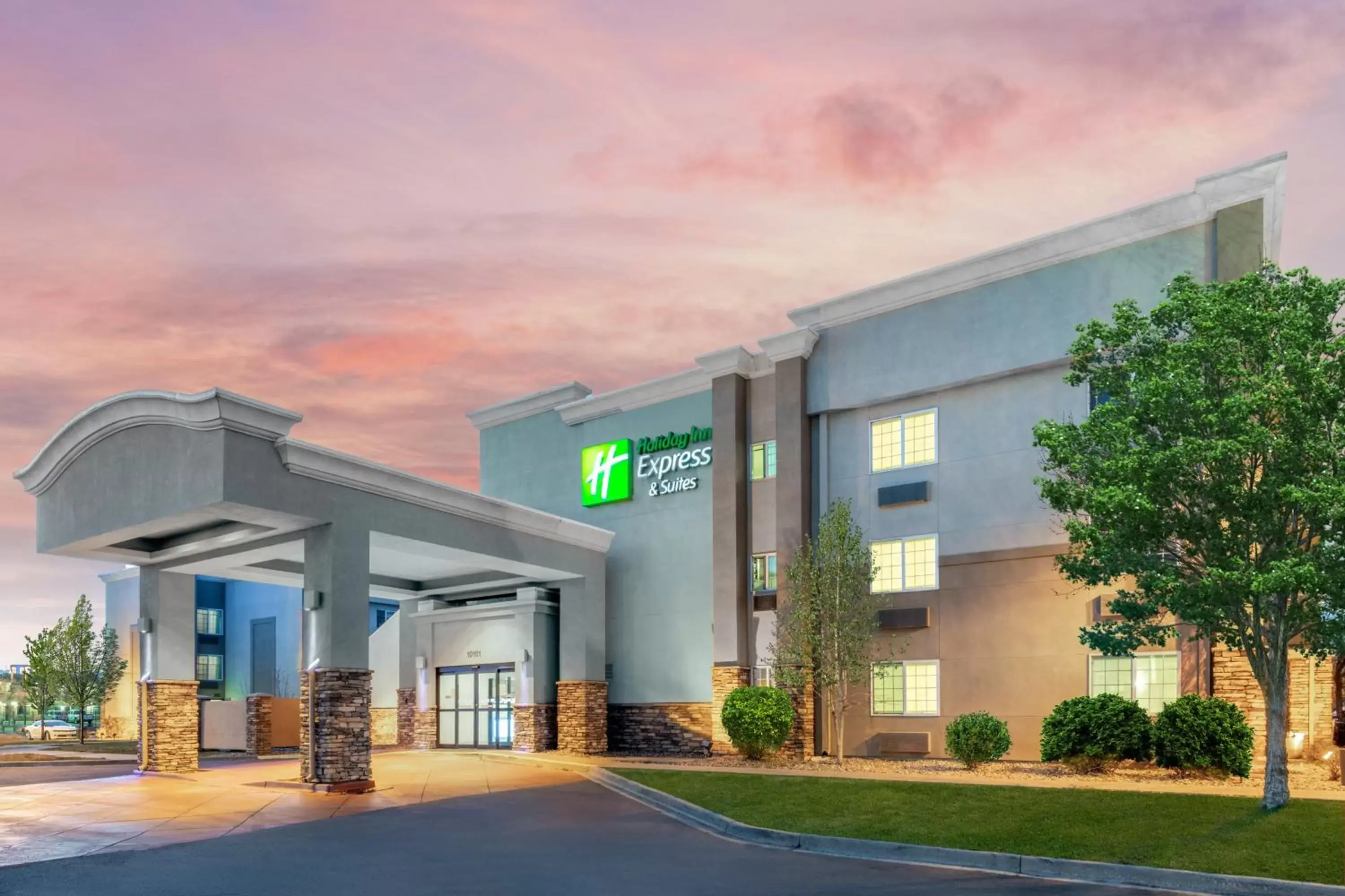 Holiday Inn Express & Suites Wheat Ridge-Denver West by IHG Holiday Inn Express & Suites Wheat Ridge-Denver West by IHG