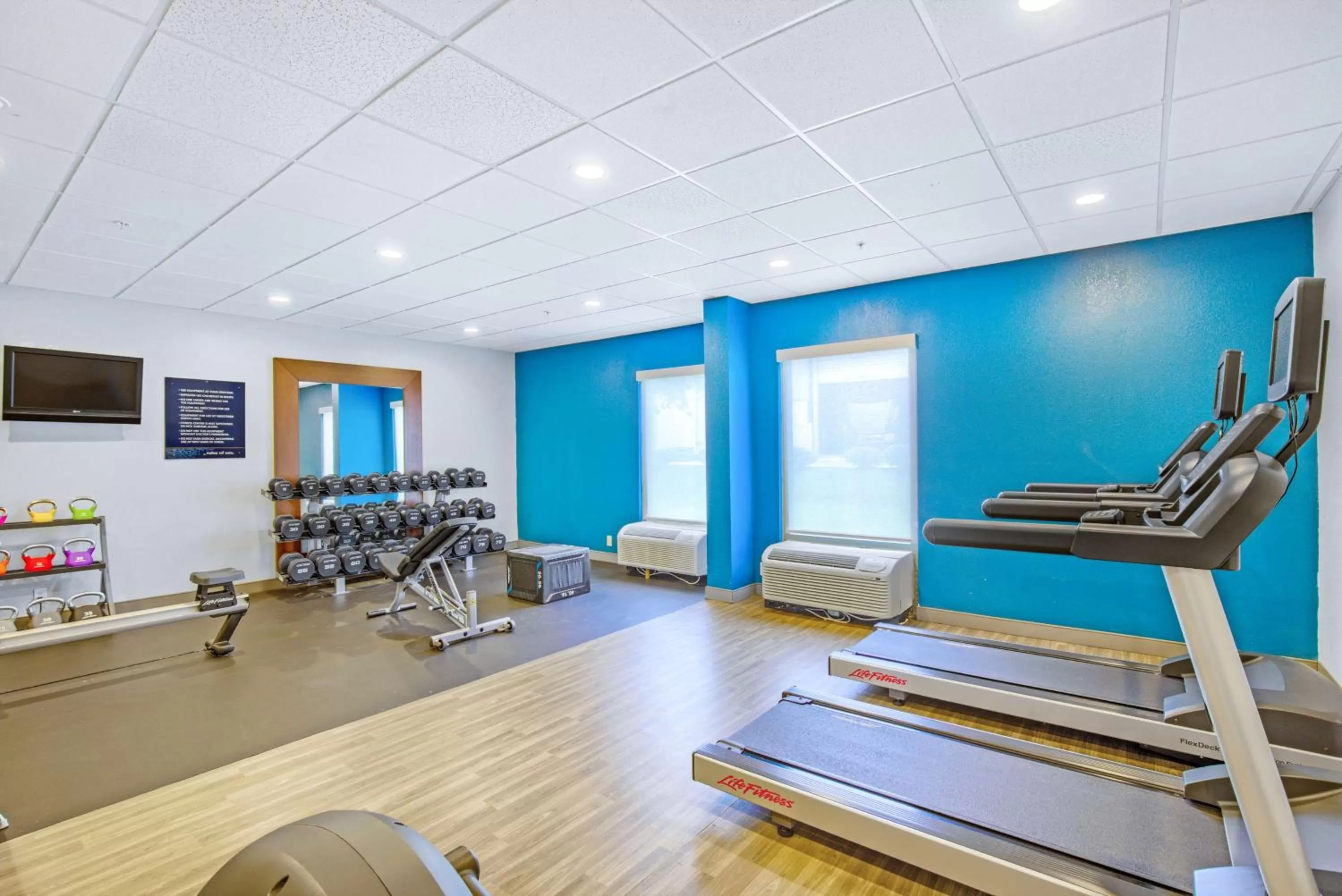 Fitness centre/facilities in Hampton Inn Slidell