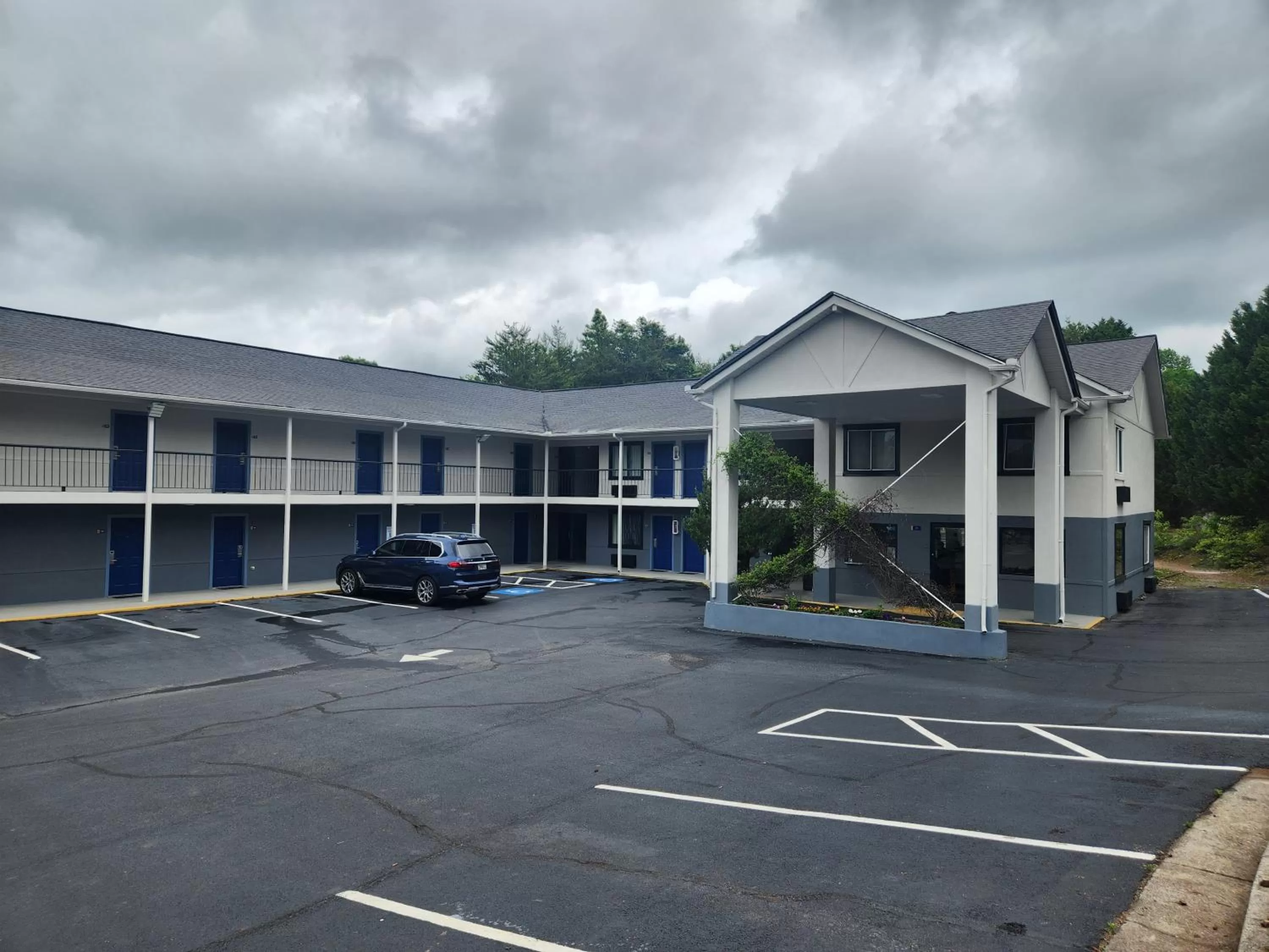 Property building in Days Inn by Wyndham Dahlonega University Area
