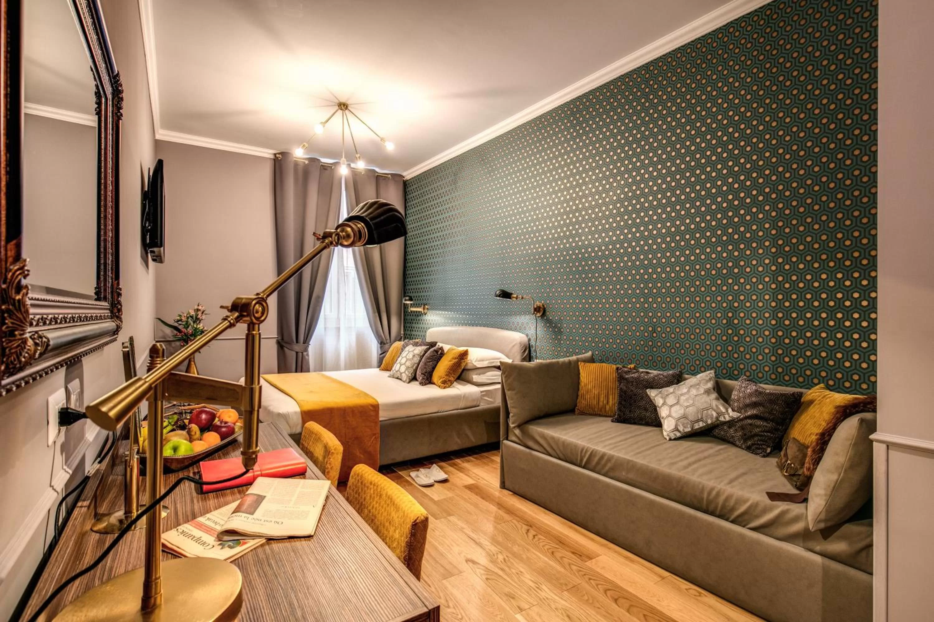 Bed in Tree Charme Parliament Boutique Hotel