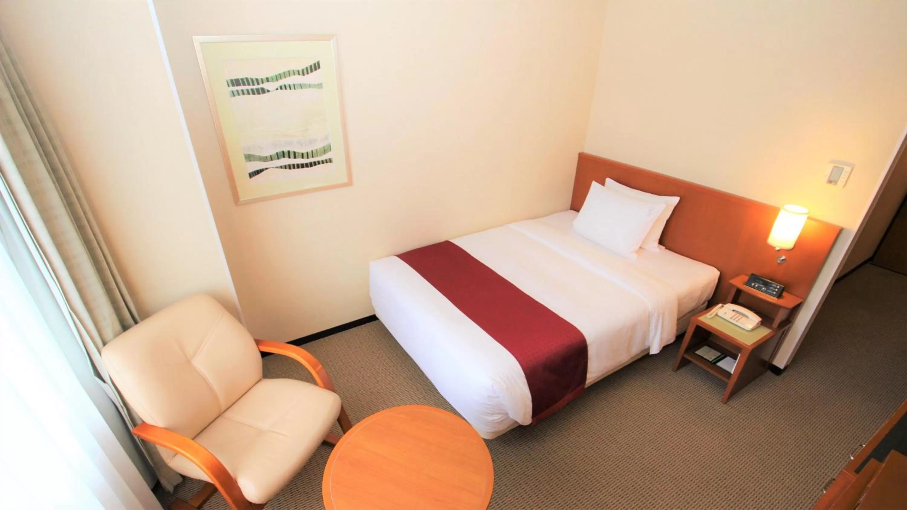 Photo of the whole room, Bed in ANA Holiday Inn Sendai by IHG