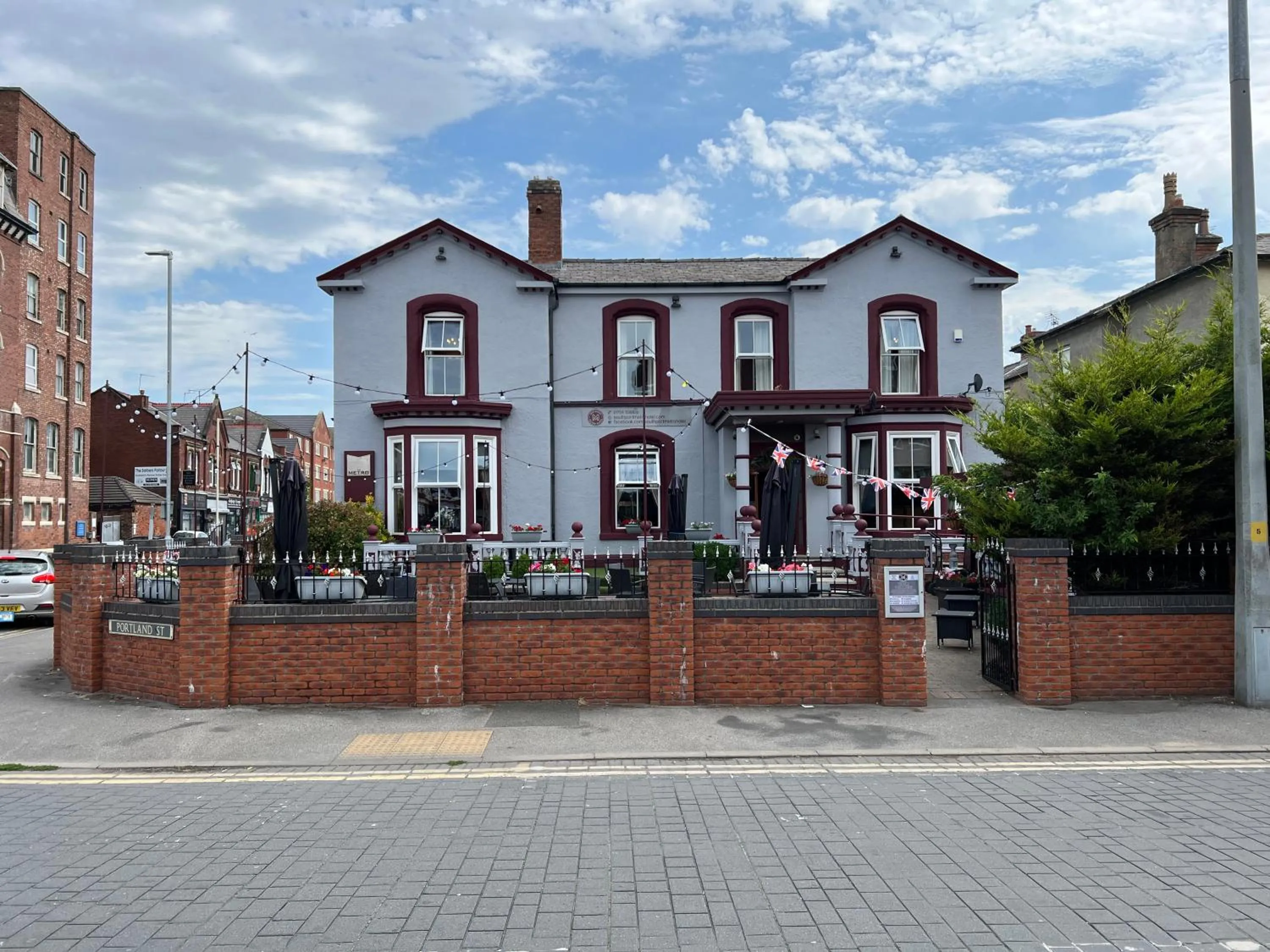 Property building in Southport Metro Hotel