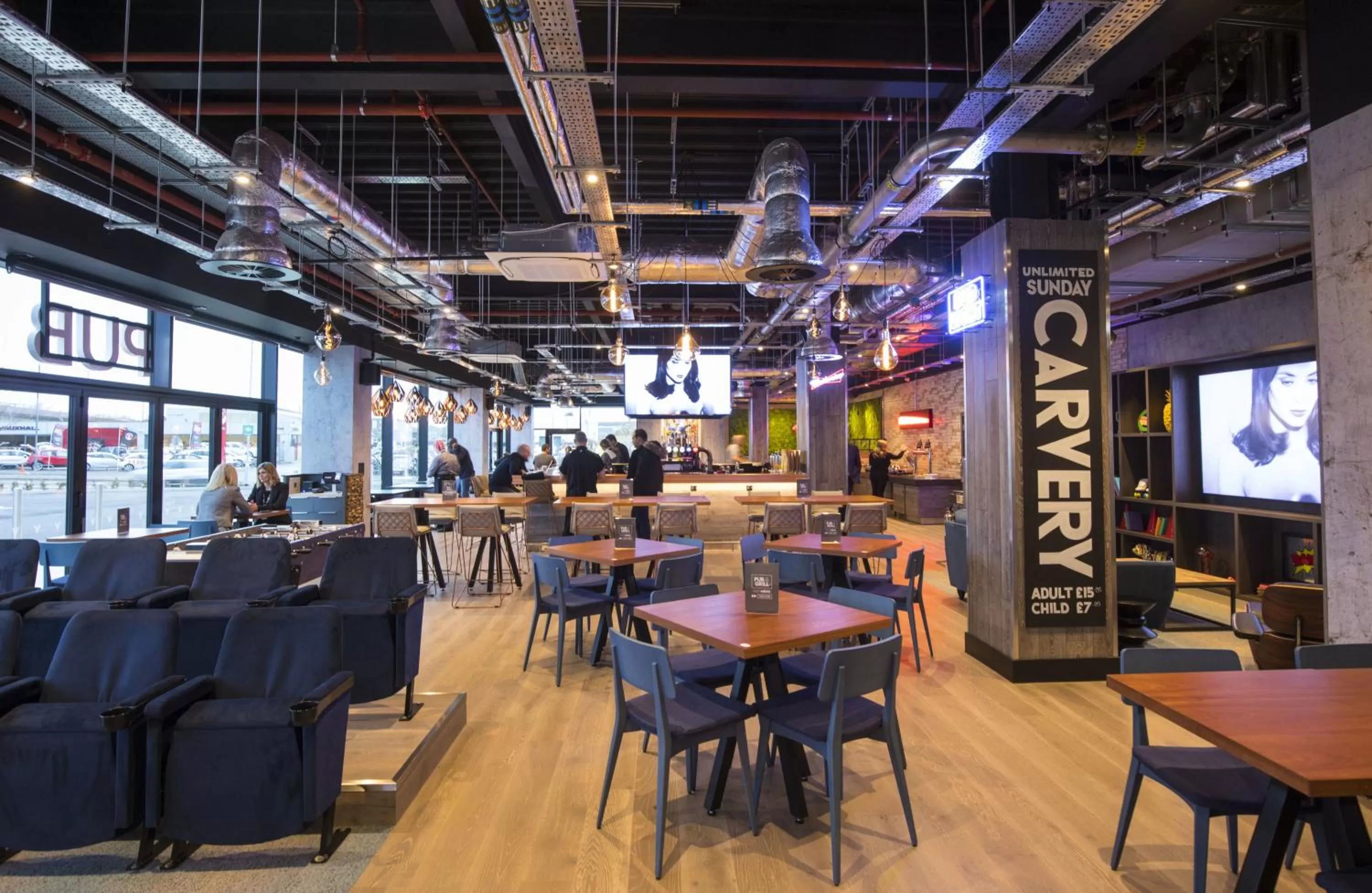 Restaurant/places to eat in Village Hotel Bristol Filton