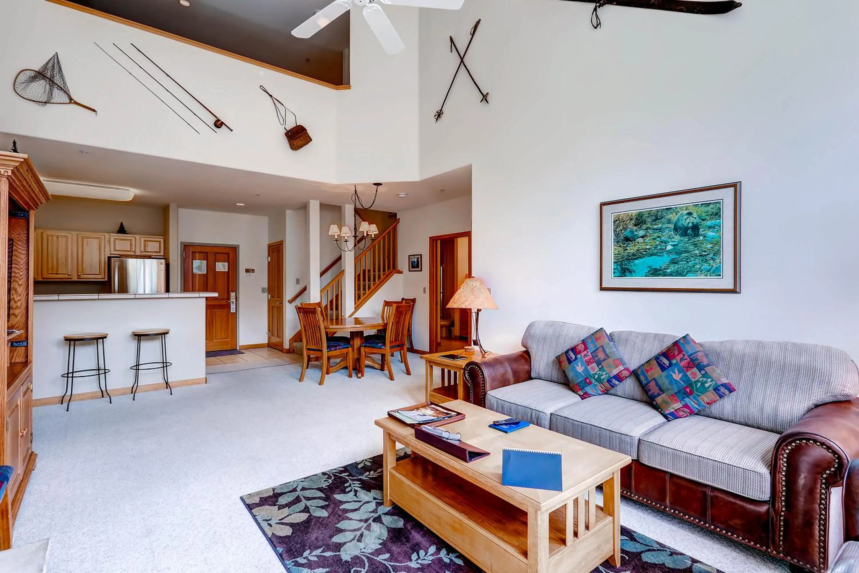 Living room in Gateway Mountain Lodge by Keystone Resort