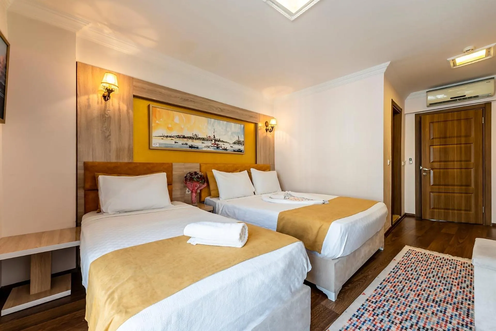 Bed in Kadirga Antik Hotel - Sultanahmet