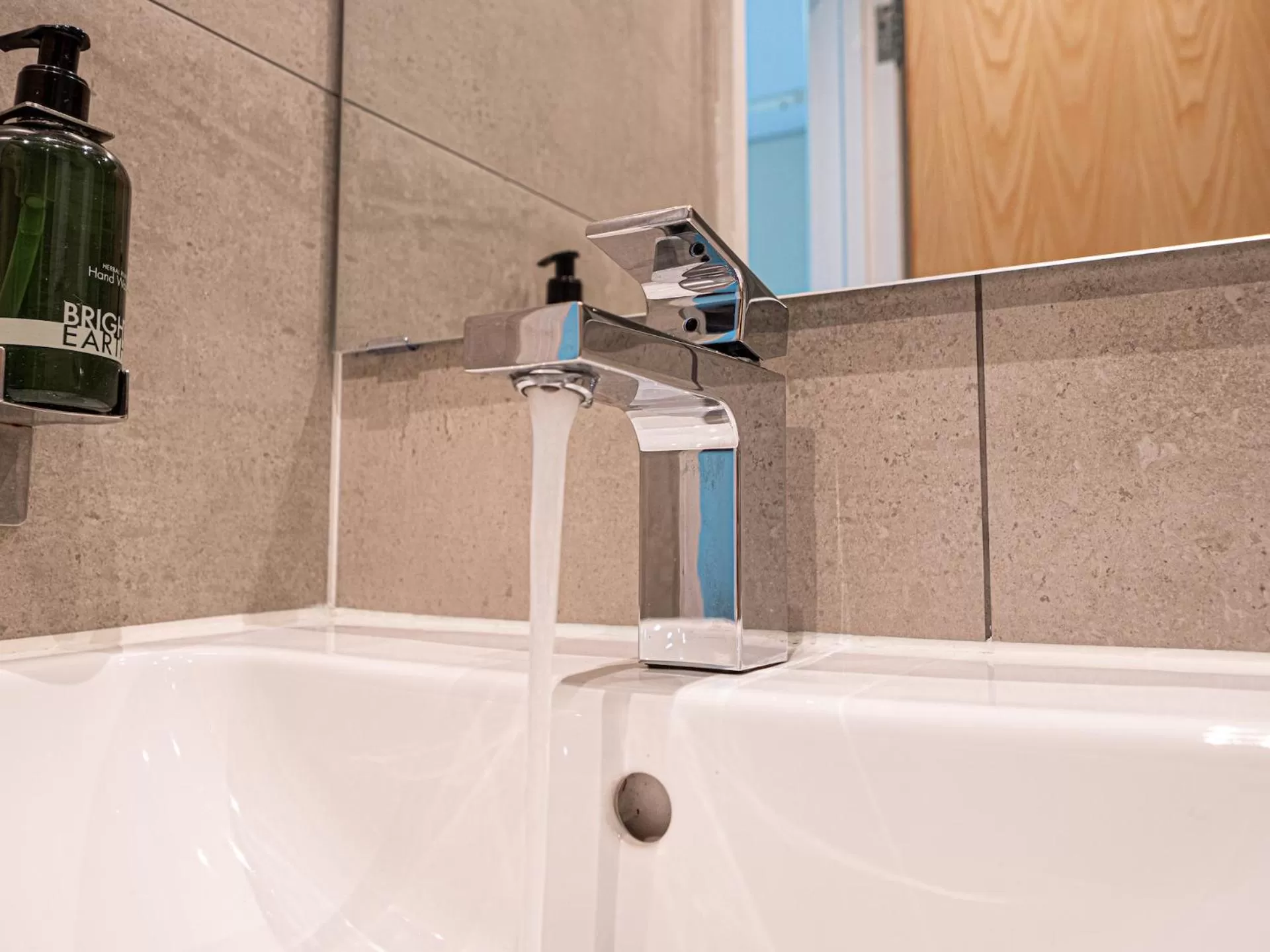 Bathroom in Maiden Oval