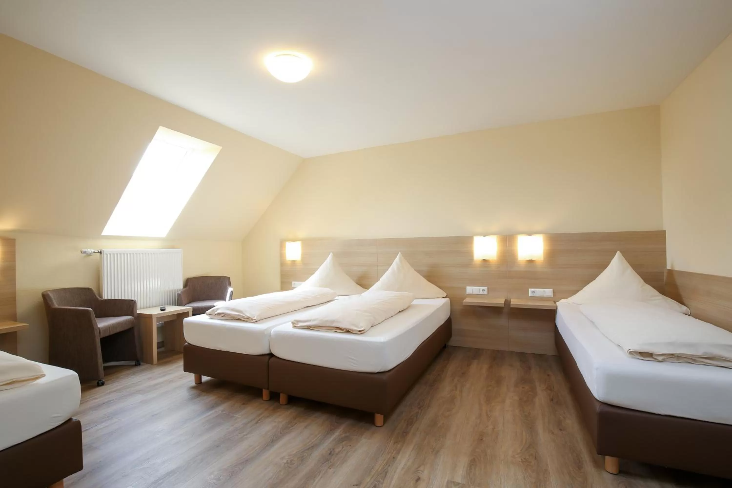 Photo of the whole room, Bed in Hotel-Restaurant Stern