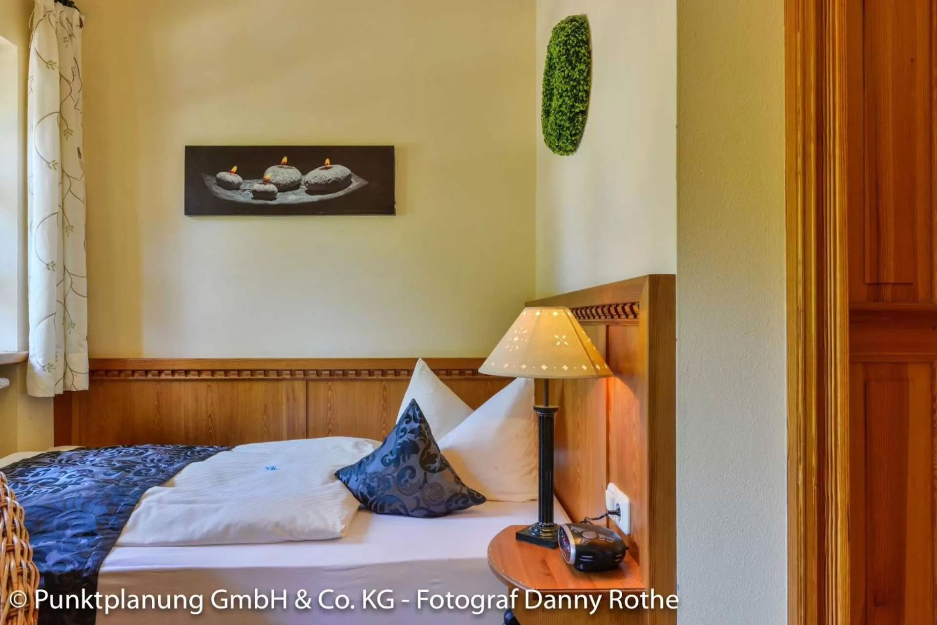 Bed in Hotel Oberwirt