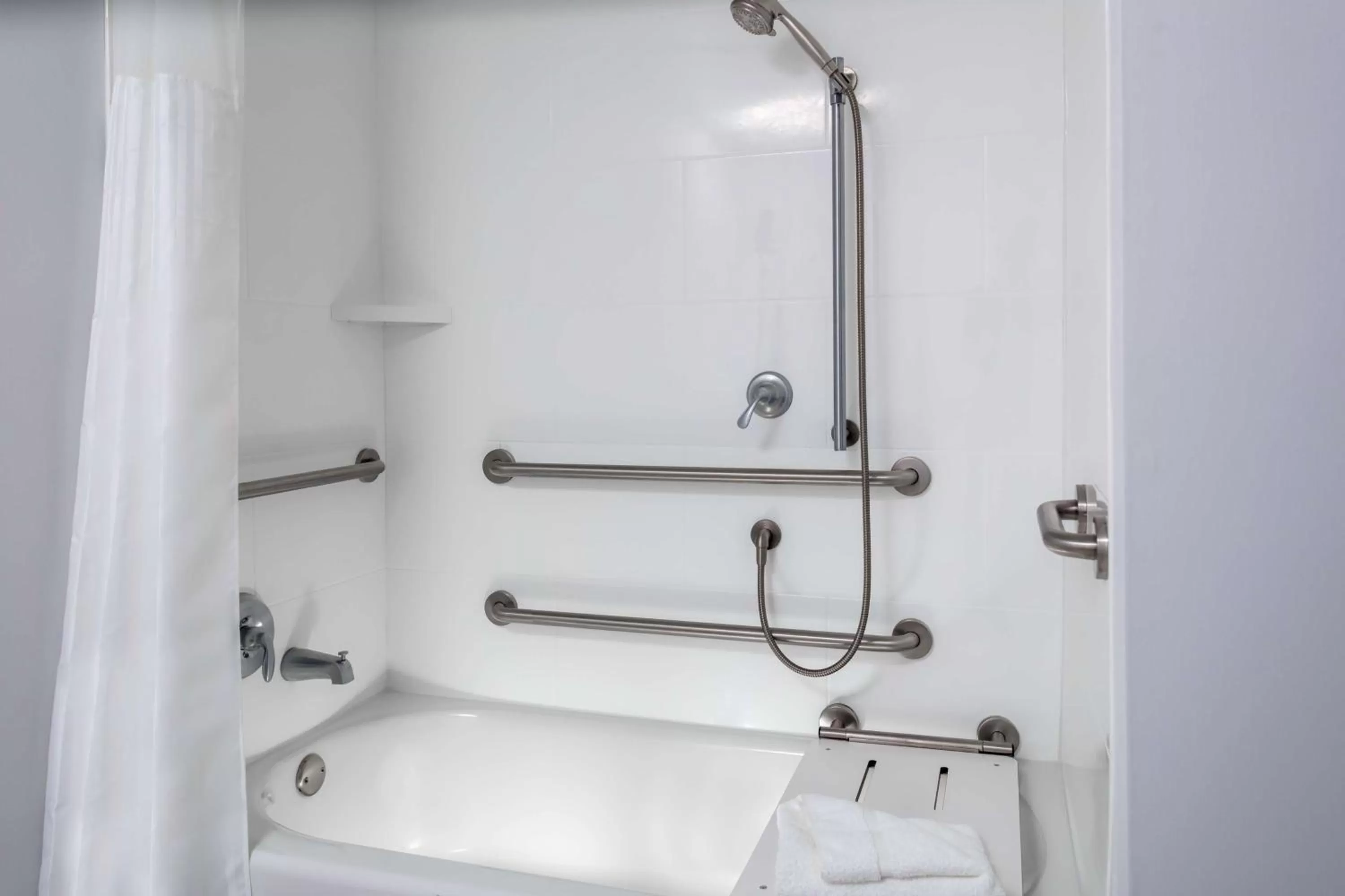 Bathroom in Hilton Garden Inn Ocala Downtown, Fl