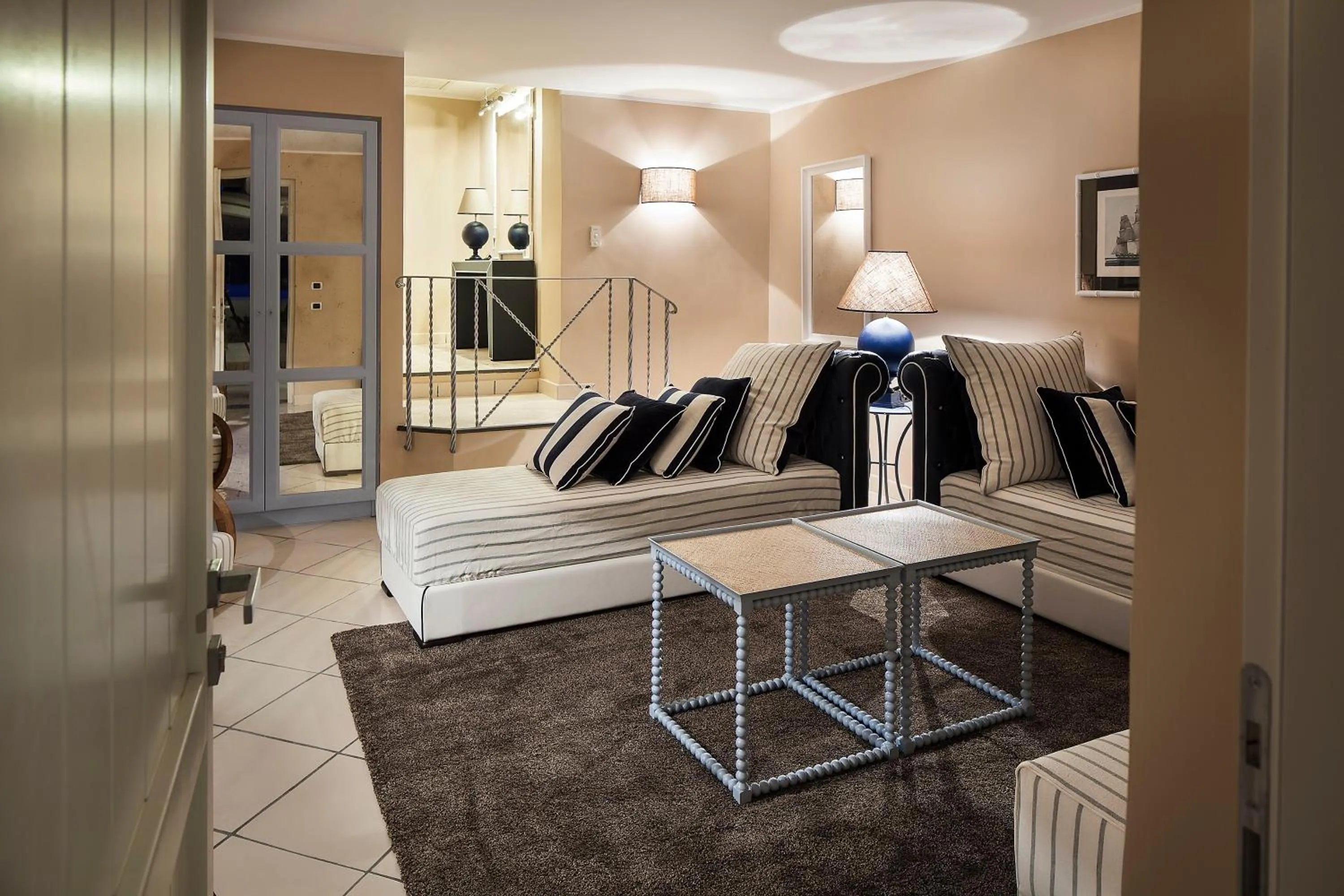 Seating area in Therasia Resort Sea and SPA - The Leading Hotels of the World