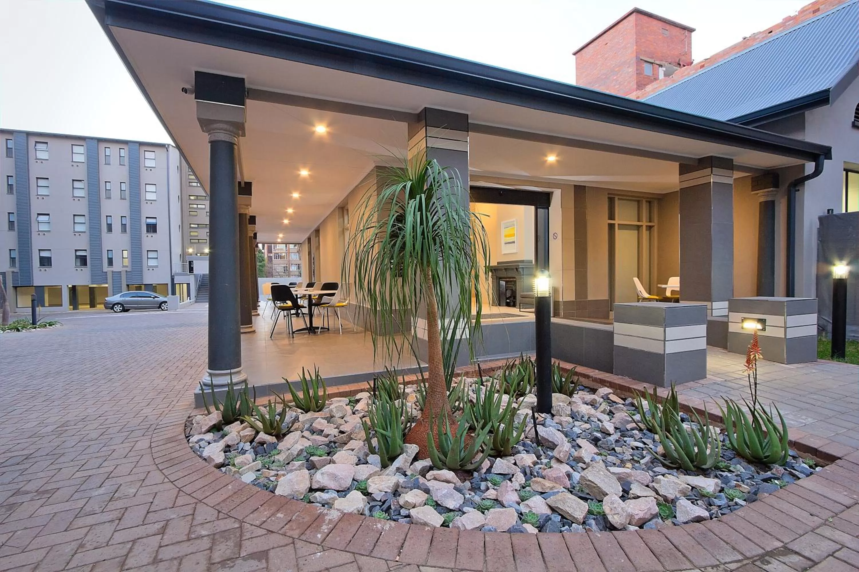 Facade/entrance in The Park Lodge Hotel