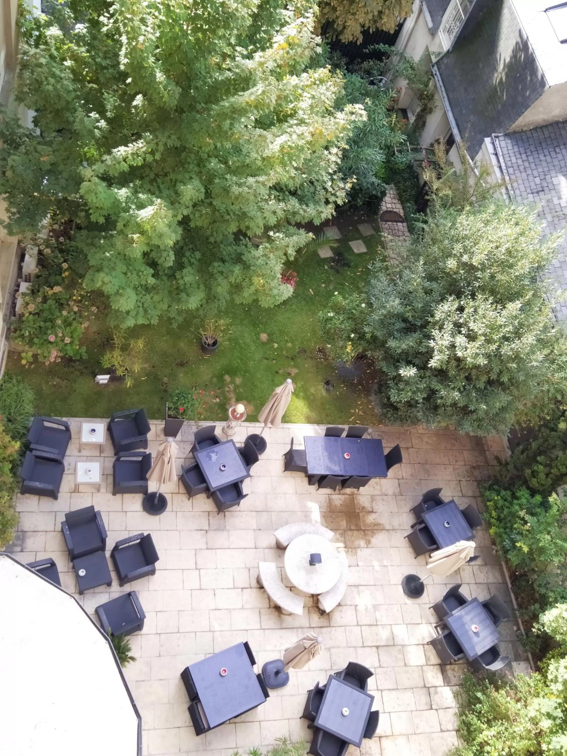 Garden view in Best Western Central Hotel